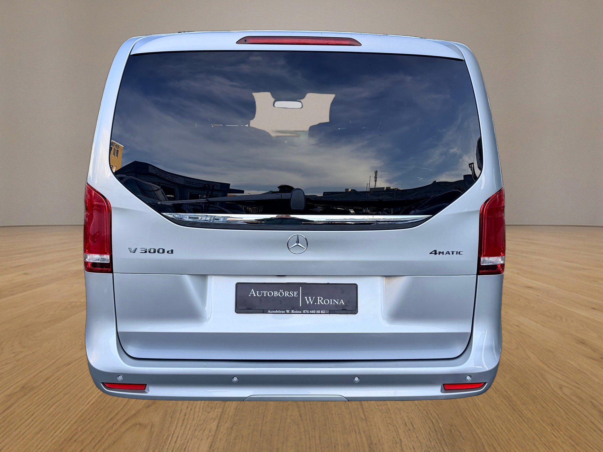 MERCEDES-BENZ V 300 d lang Avantgarde 4Matic 9G-Tronic-image-3