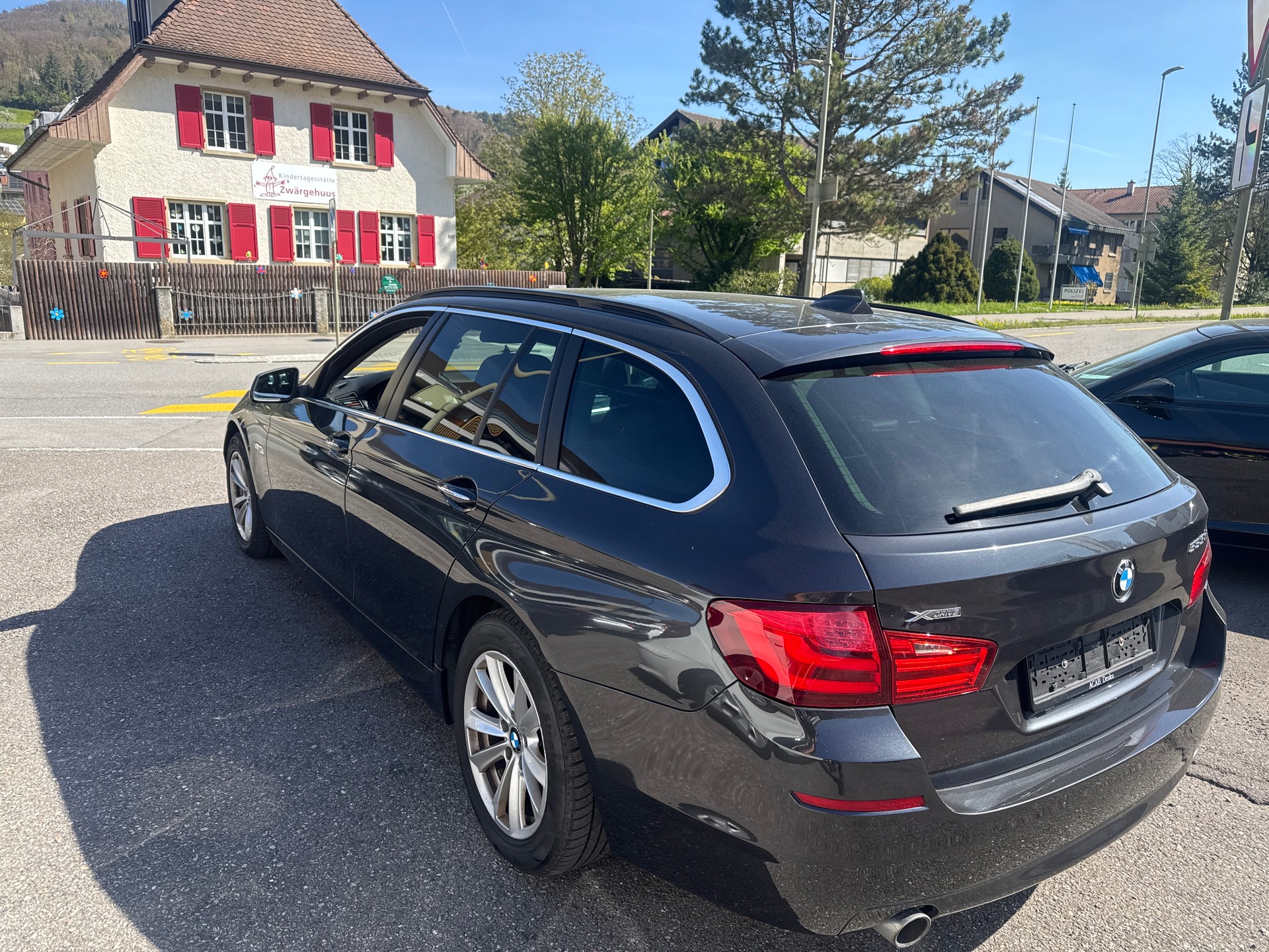 BMW 535d xDrive Touring Steptronic-image-11