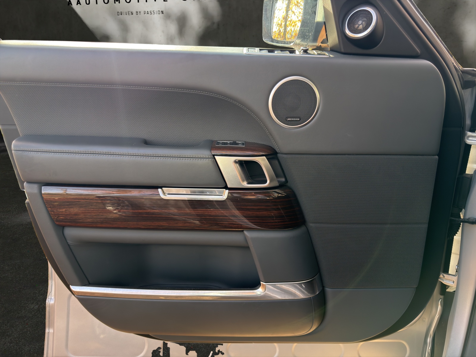 LAND ROVER Range Rover 5.0 V8 SC SV Autobiography Automatic-image-11