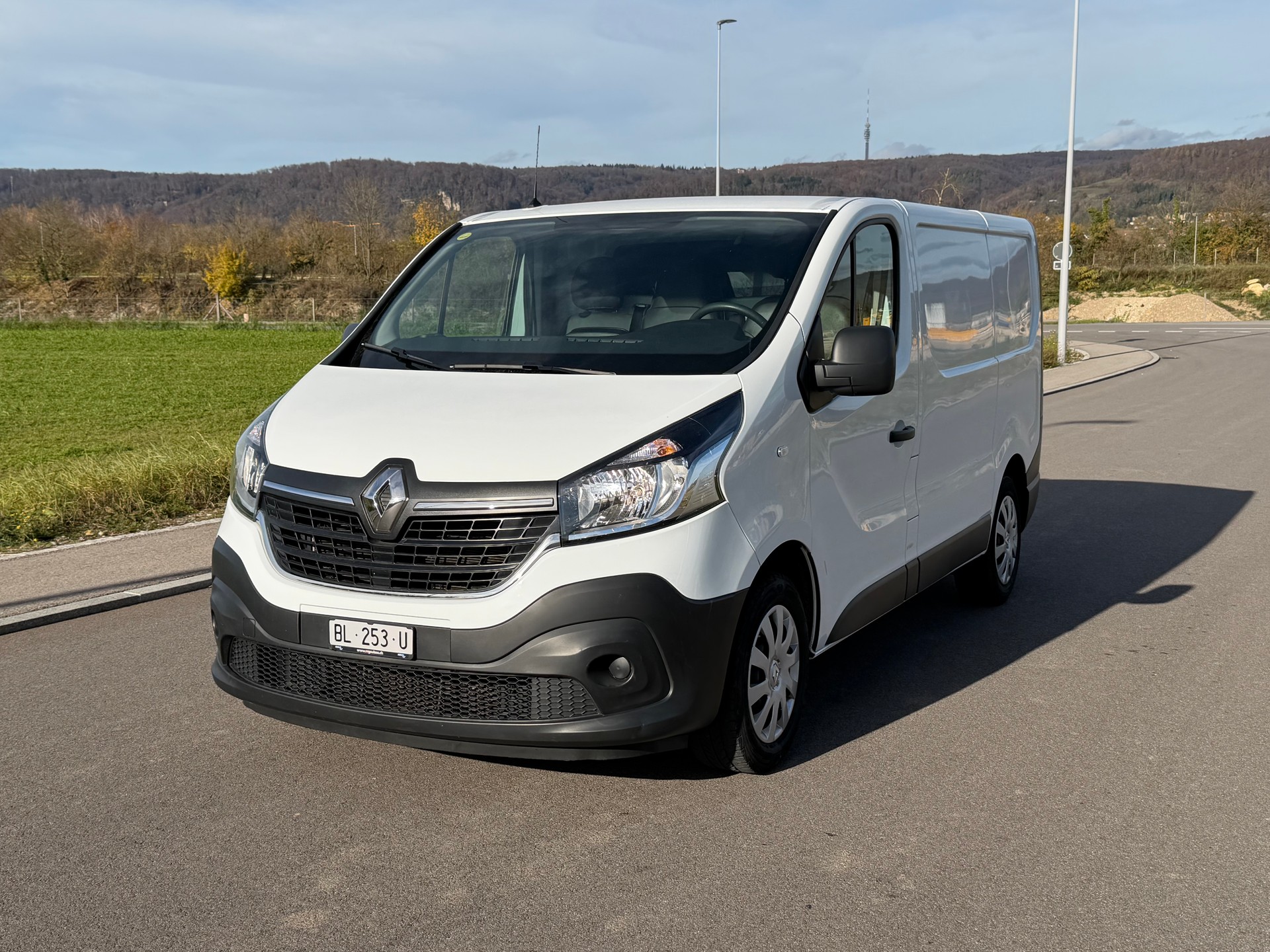 RENAULT Trafic 2.0 Energy dCi 120 3.0t Business L1H1