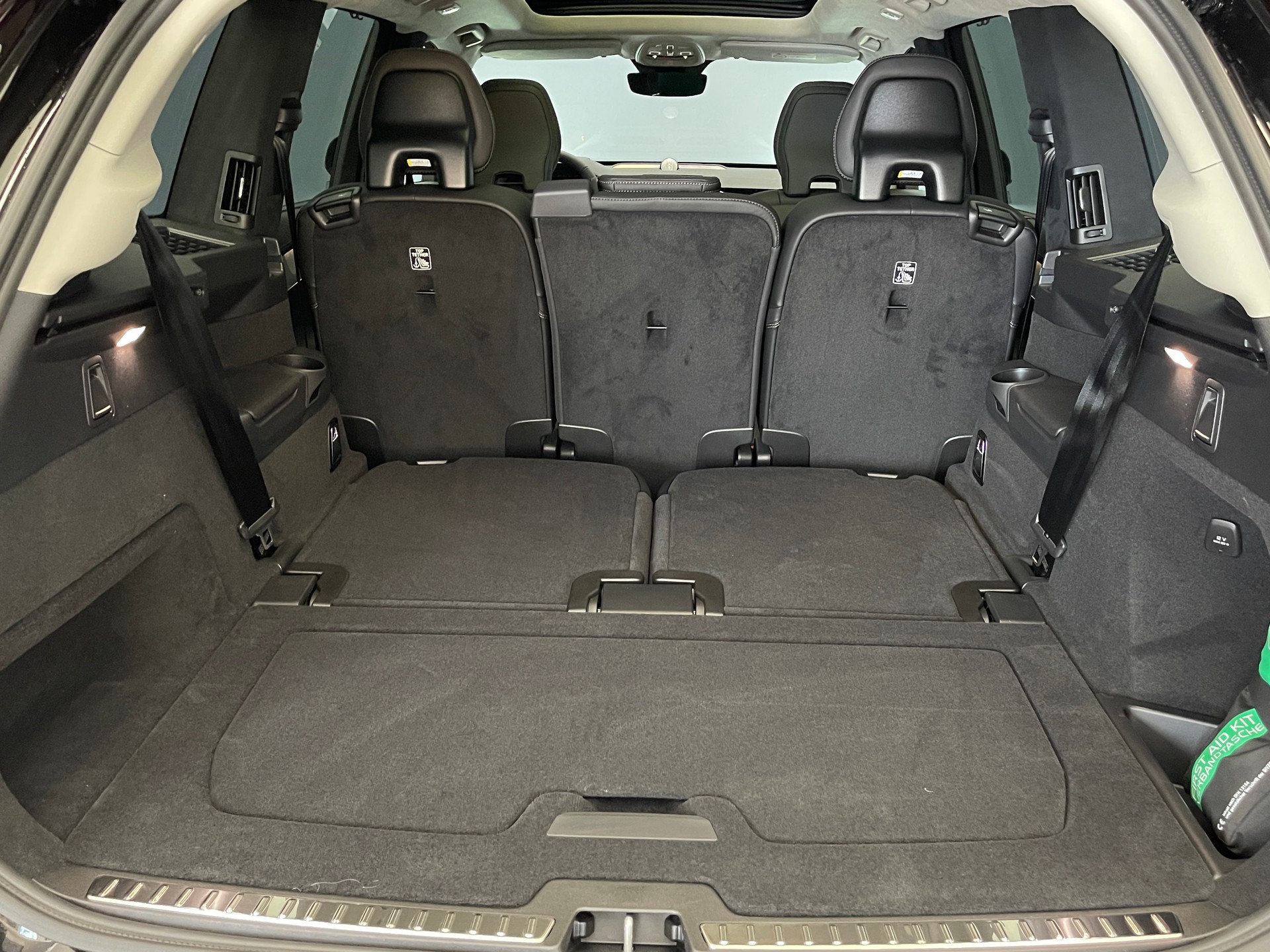 VOLVO XC90 2.0 T8 TE Ultra Bright eAWD-image-11