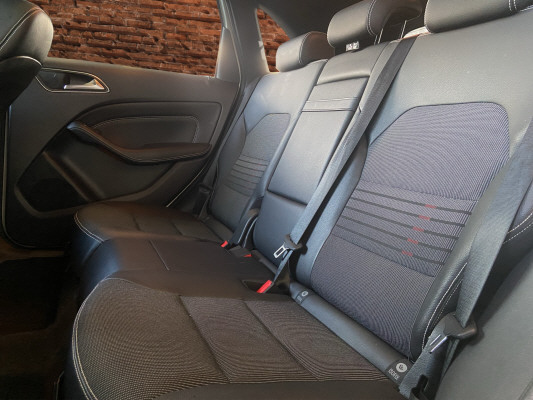 MERCEDES-BENZ B 200 Night Star-image-13