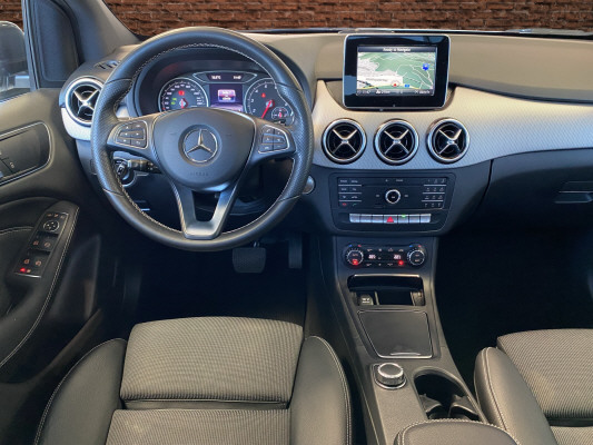 MERCEDES-BENZ B 200 Night Star-image-9