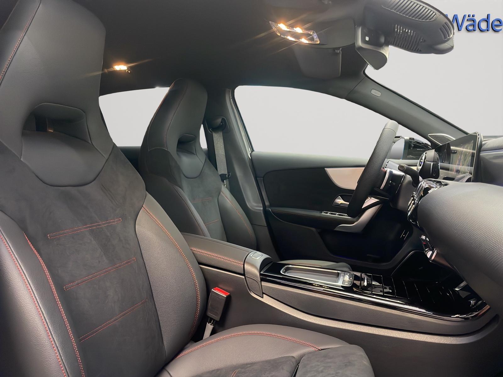 MERCEDES-BENZ A 250 e EQ Star AMG Line-image-5