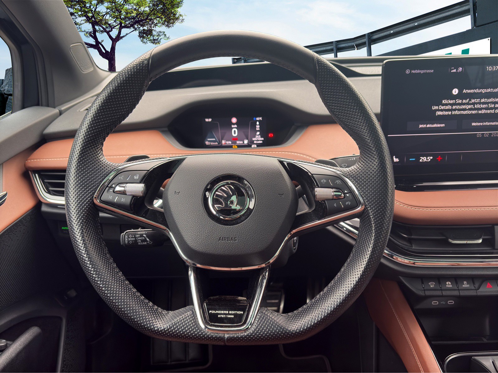 SKODA Enyaq iV 80x Founders Edition-image-10