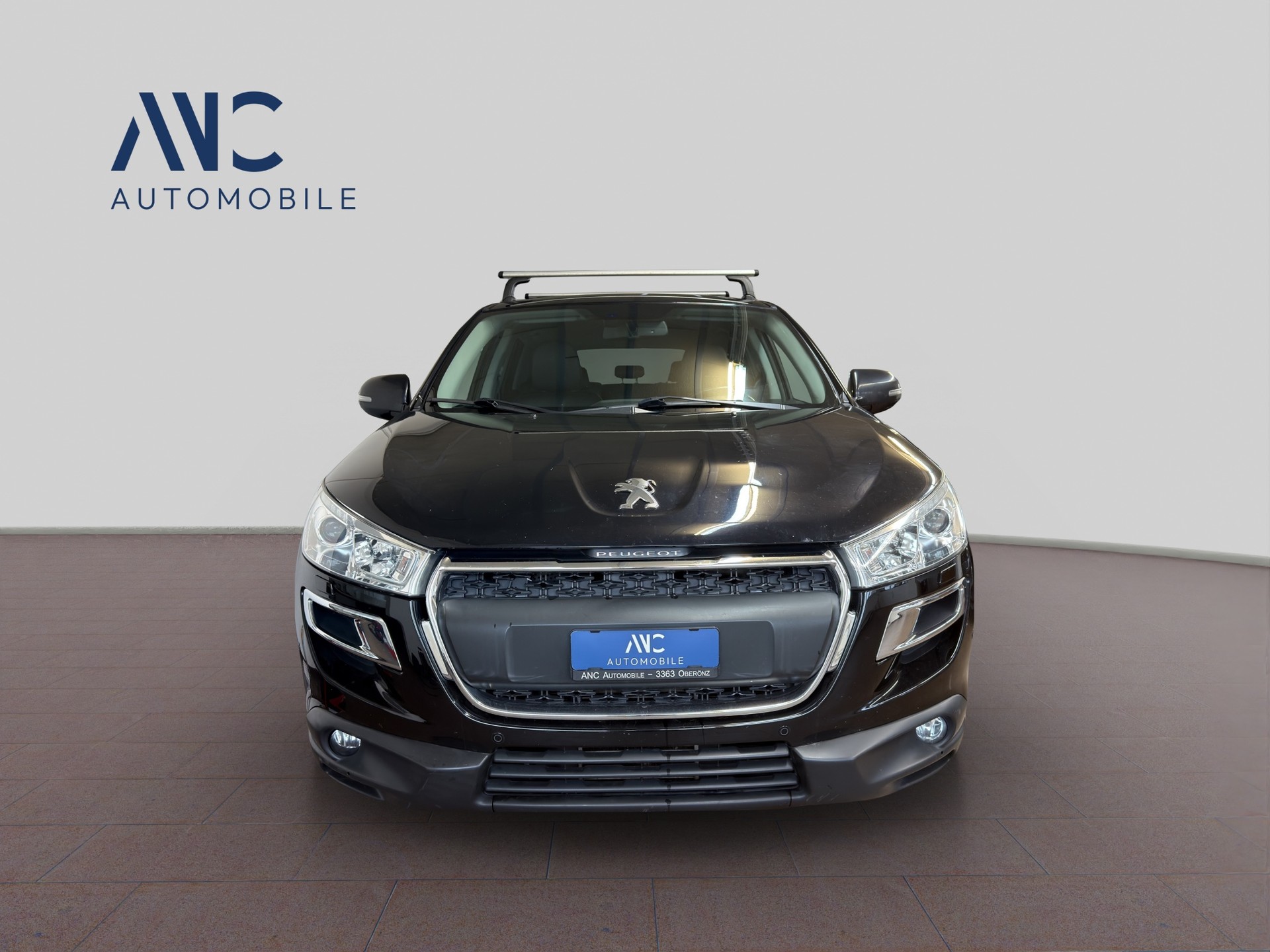 PEUGEOT 4008 1.8 HDi Allure 4WD-image-2