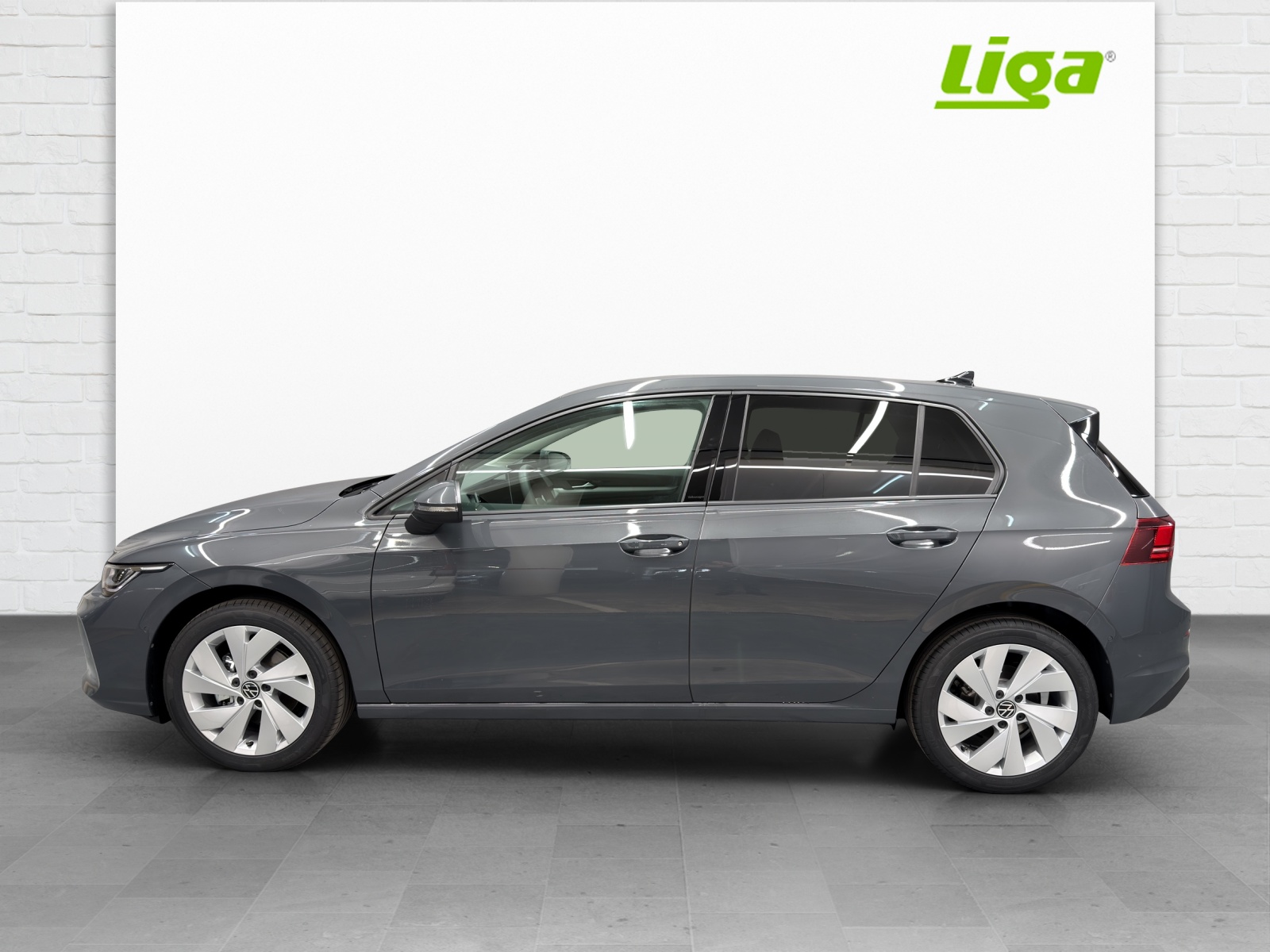 VW Golf VIII 1.5 eTSI United DSG-image-0