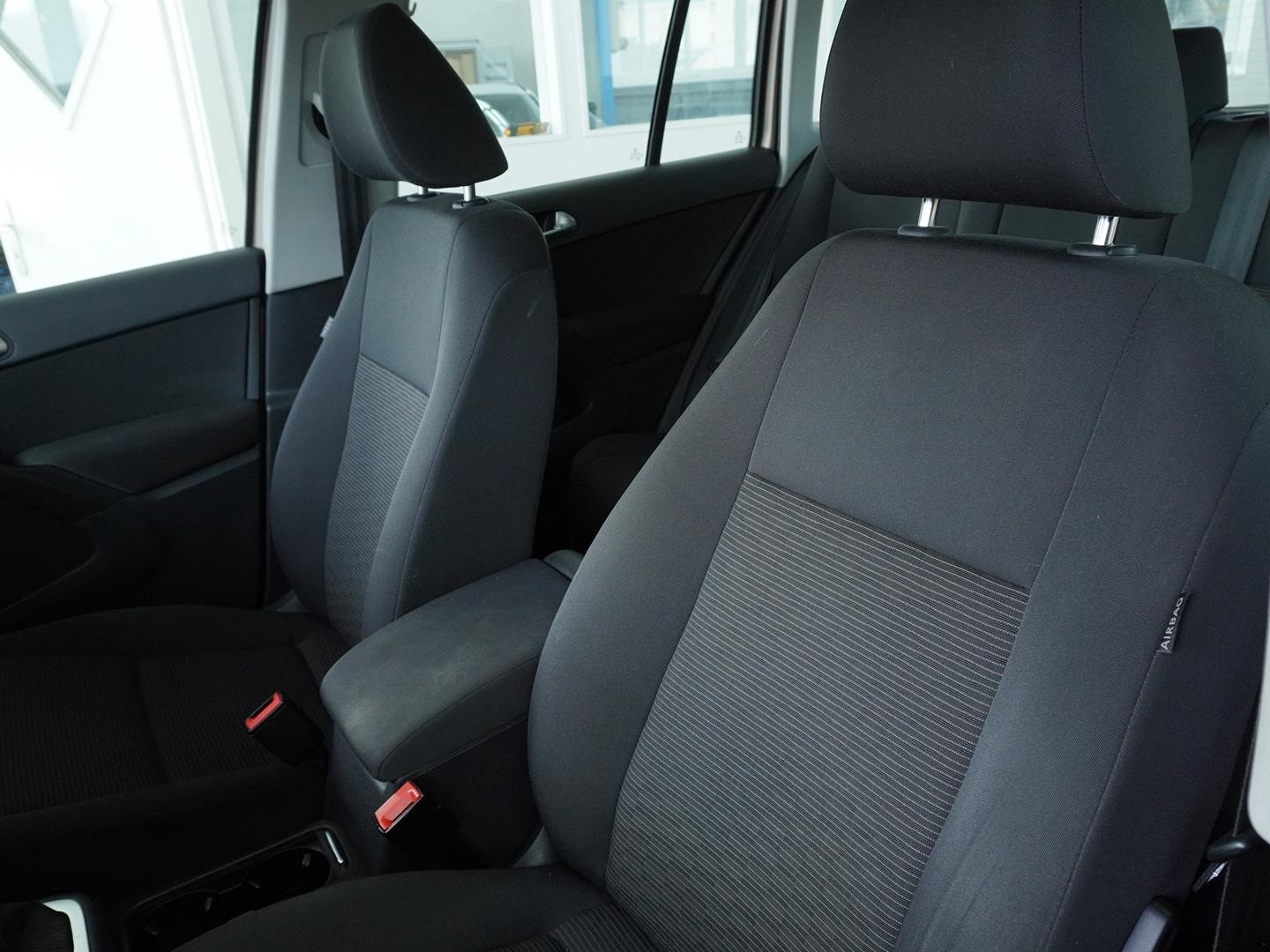 VW Tiguan 2.0 TSI Track&Field 4Motion DSG-image-3