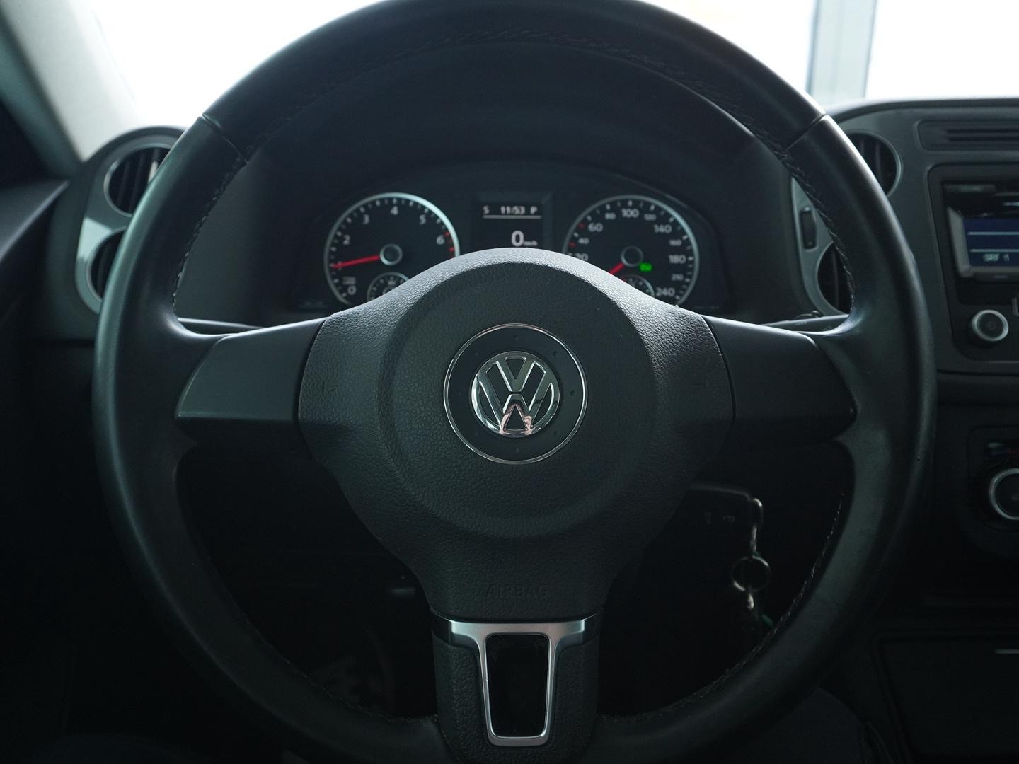 VW Tiguan 2.0 TSI Track&Field 4Motion DSG-image-6