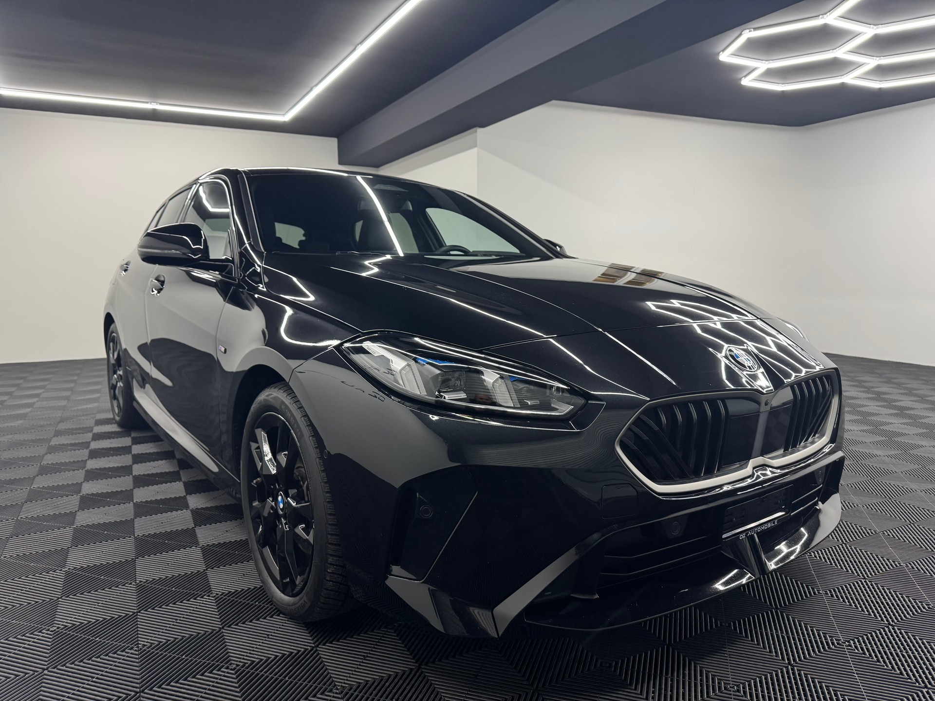 BMW 120d M Sport Steptronic *Neues Modell*-image-9
