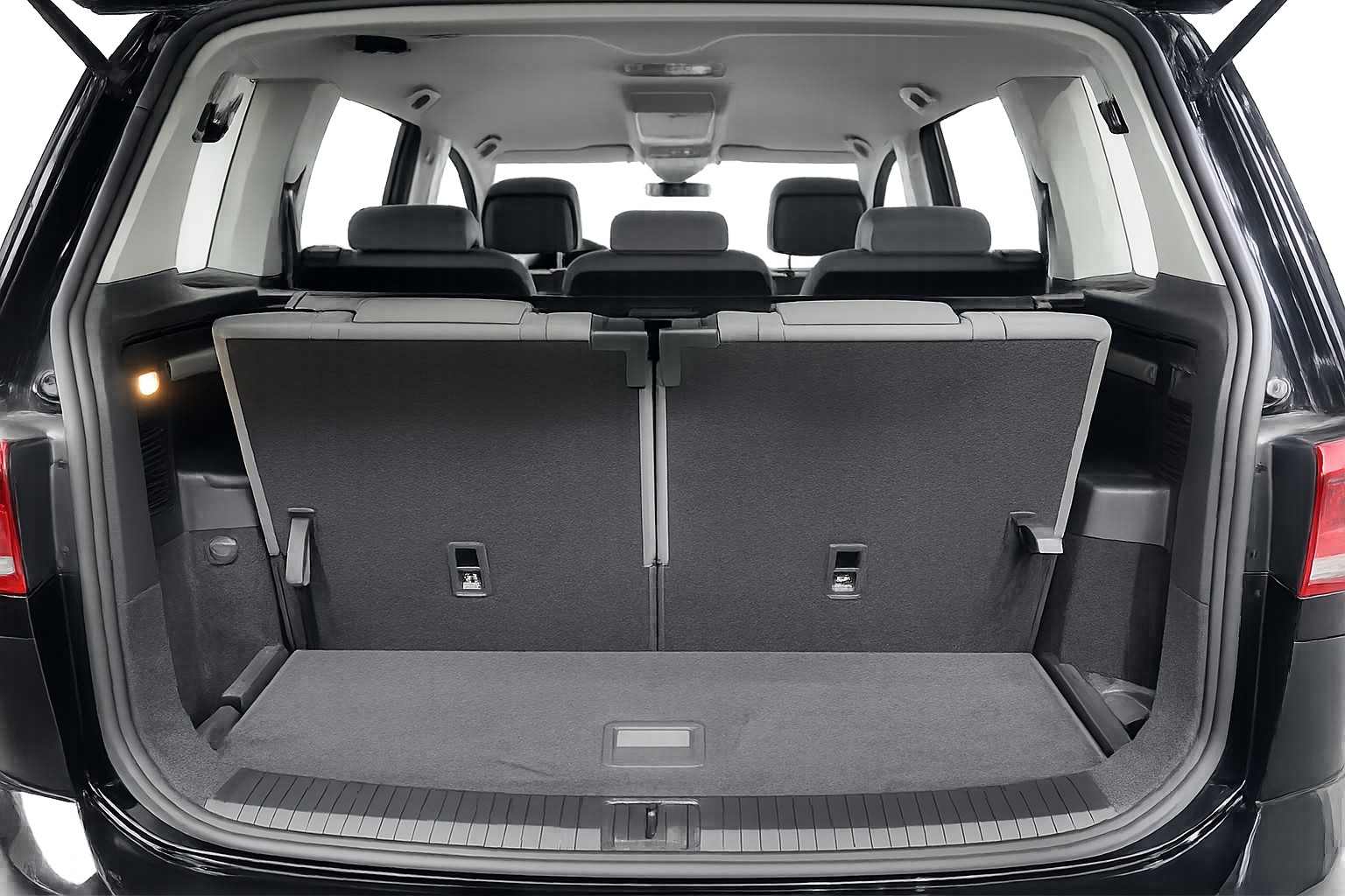 VW Touran 2.0 TDI BlueMotion Technology Highline DSG*7-Plätzer*Anhängerkupplung*Xenon*-image-15