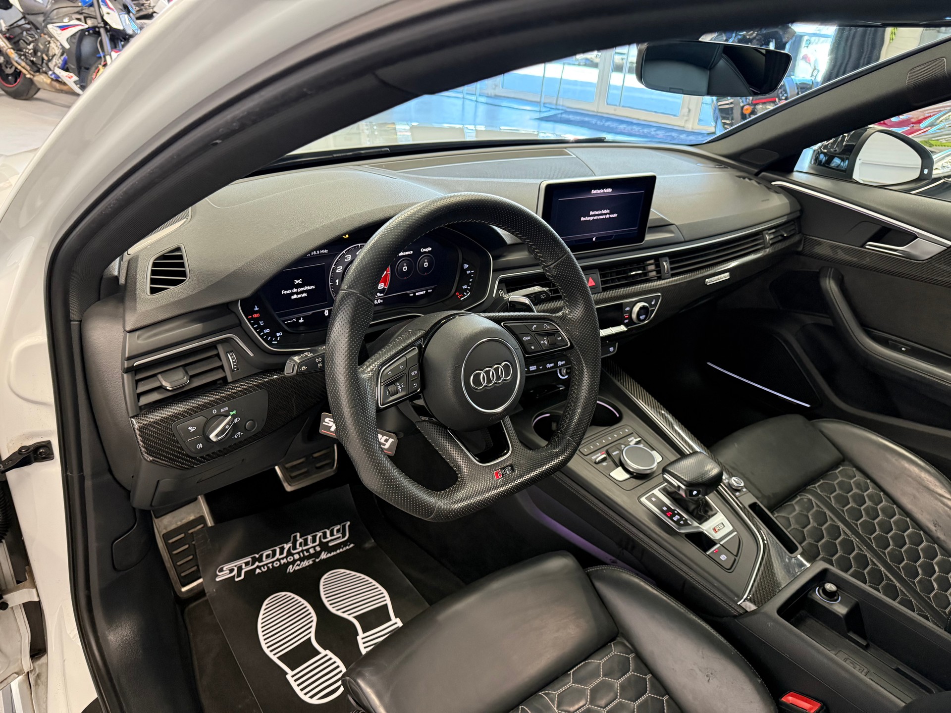 AUDI RS4 Avant 2.9 TFSI ABT quattro tiptronic-image-12