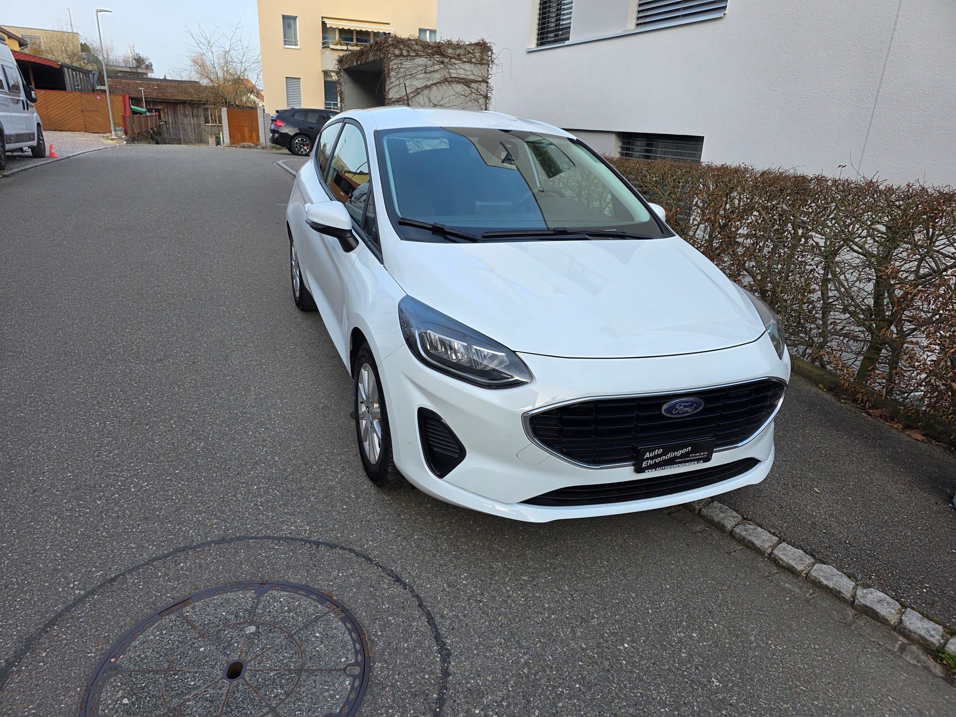 FORD Fiesta 1.0 SCTi Cool & Connect-image-2