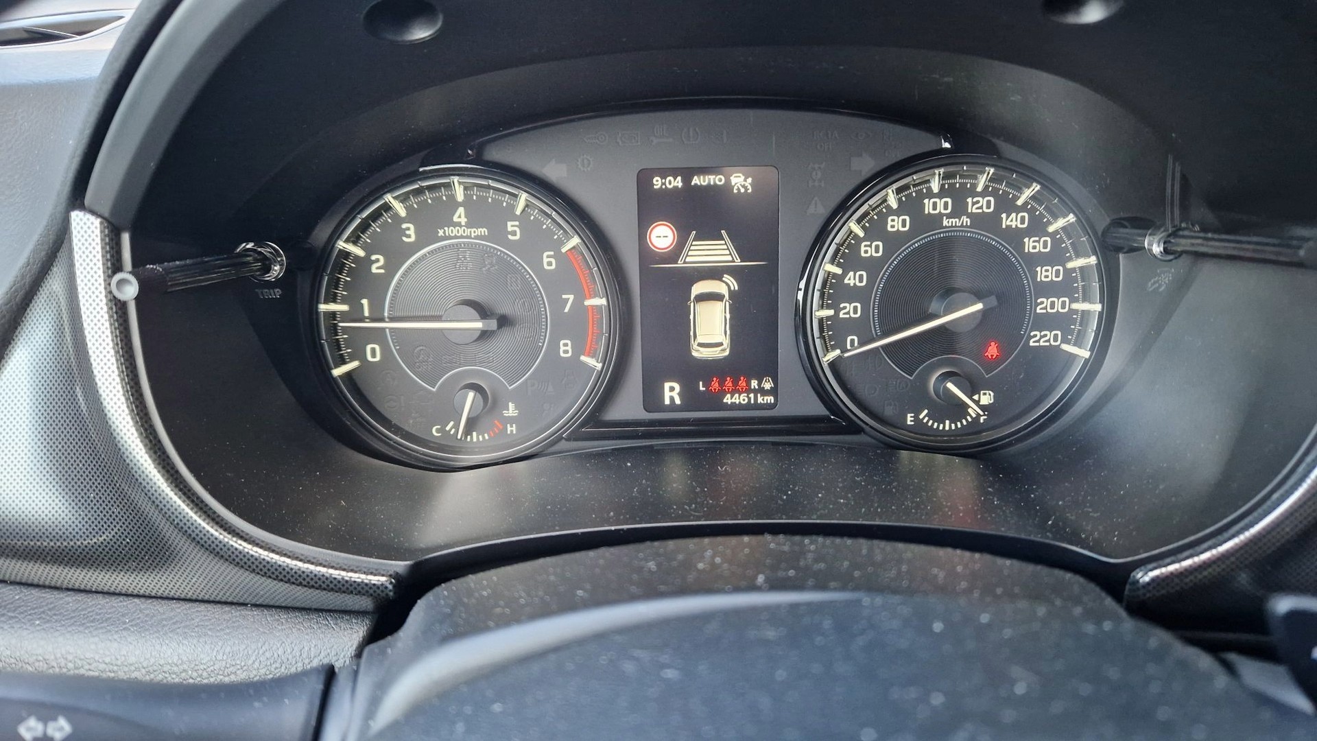 SUZUKI Vitara 1.4 T Compact Top Hybrid 4x4-image-6