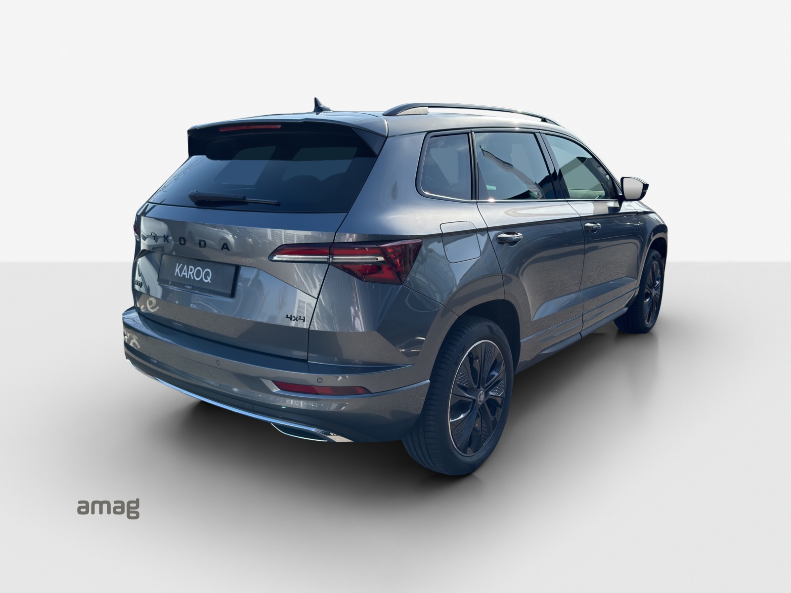 SKODA Karoq 2.0 TSI SportLine 4x4 DSG-image-4