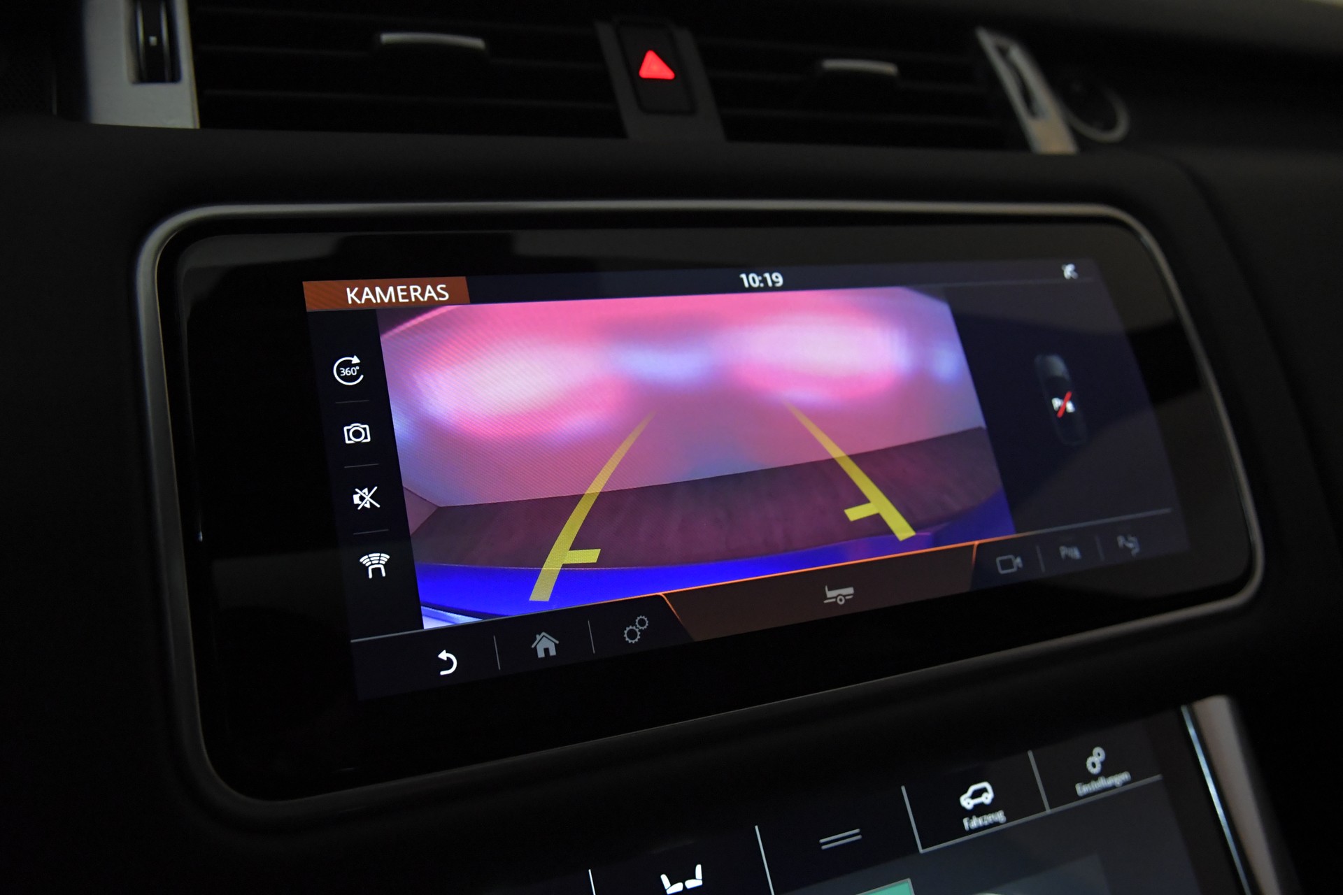 LAND ROVER Range Rover Sport 5.0 V8 S/C SVR Automatic-image-25