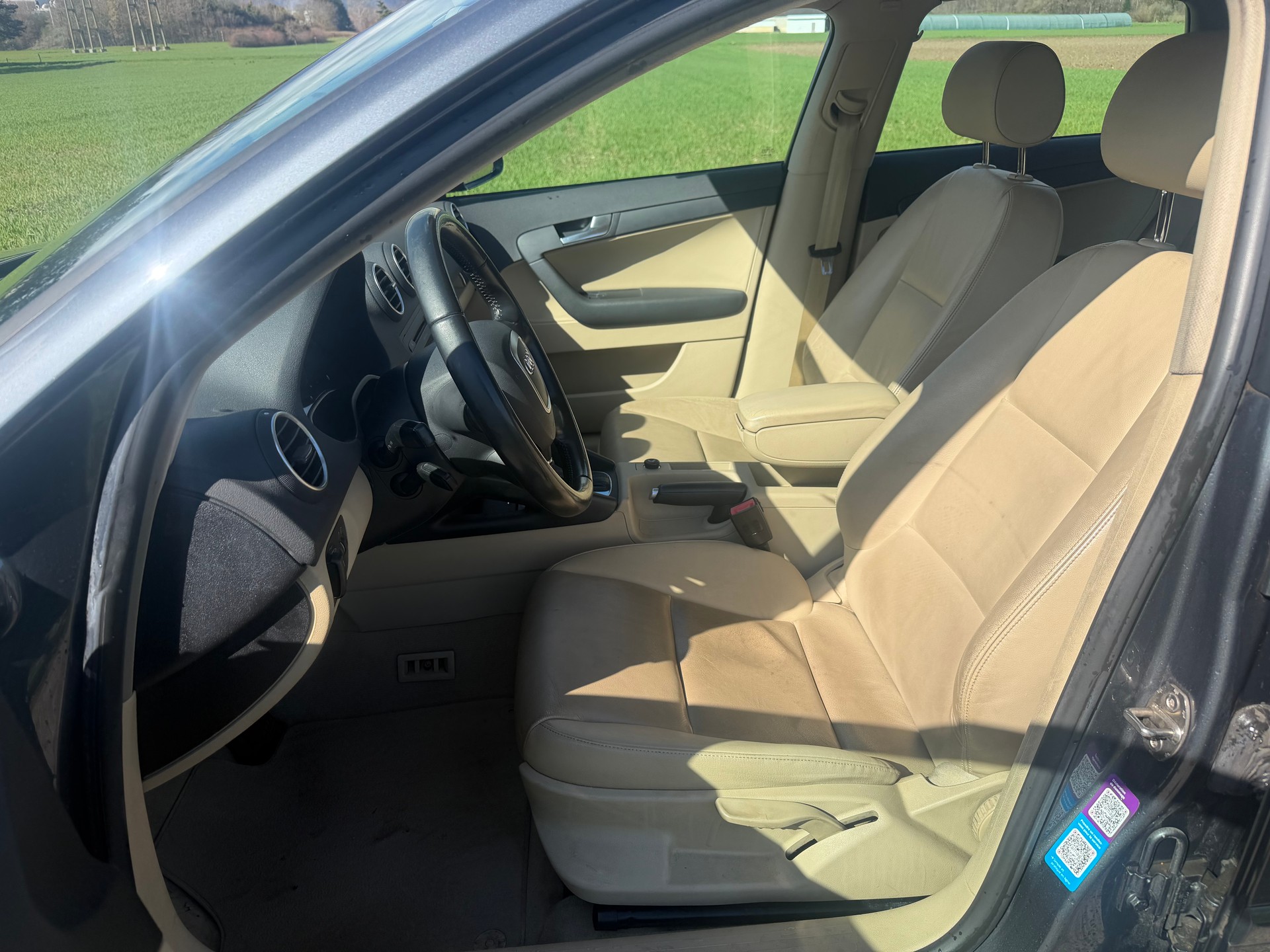 AUDI A3 Sportback 1.6 Ambition-image-13
