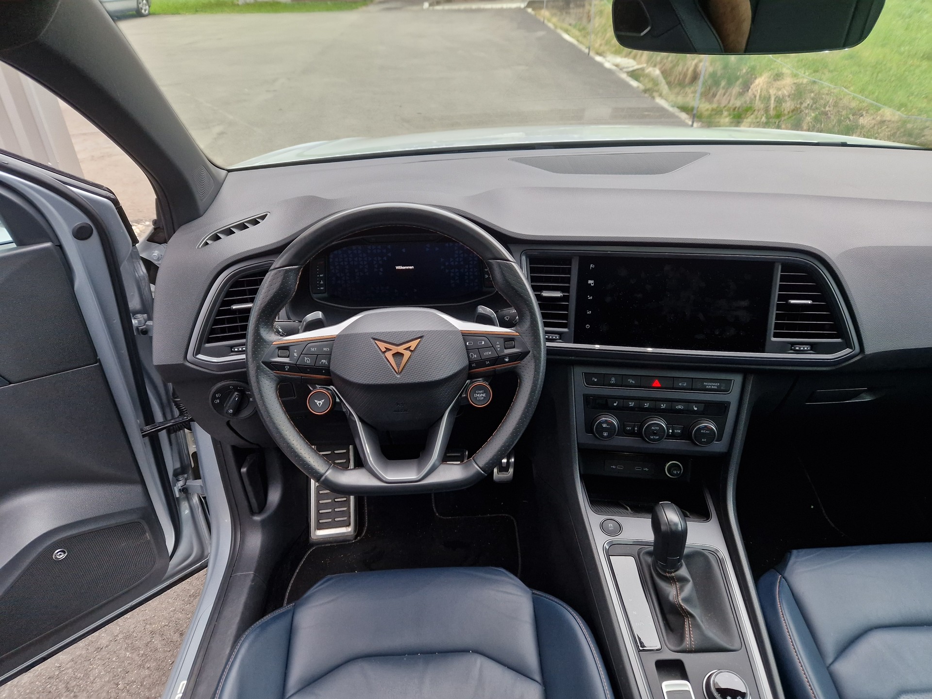 CUPRA ATECA-image-4