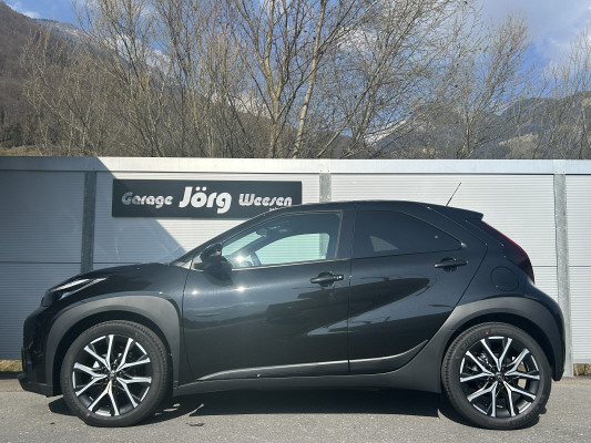 TOYOTA Aygo X 1.5 Sty. e-CVT Tr.-image-2