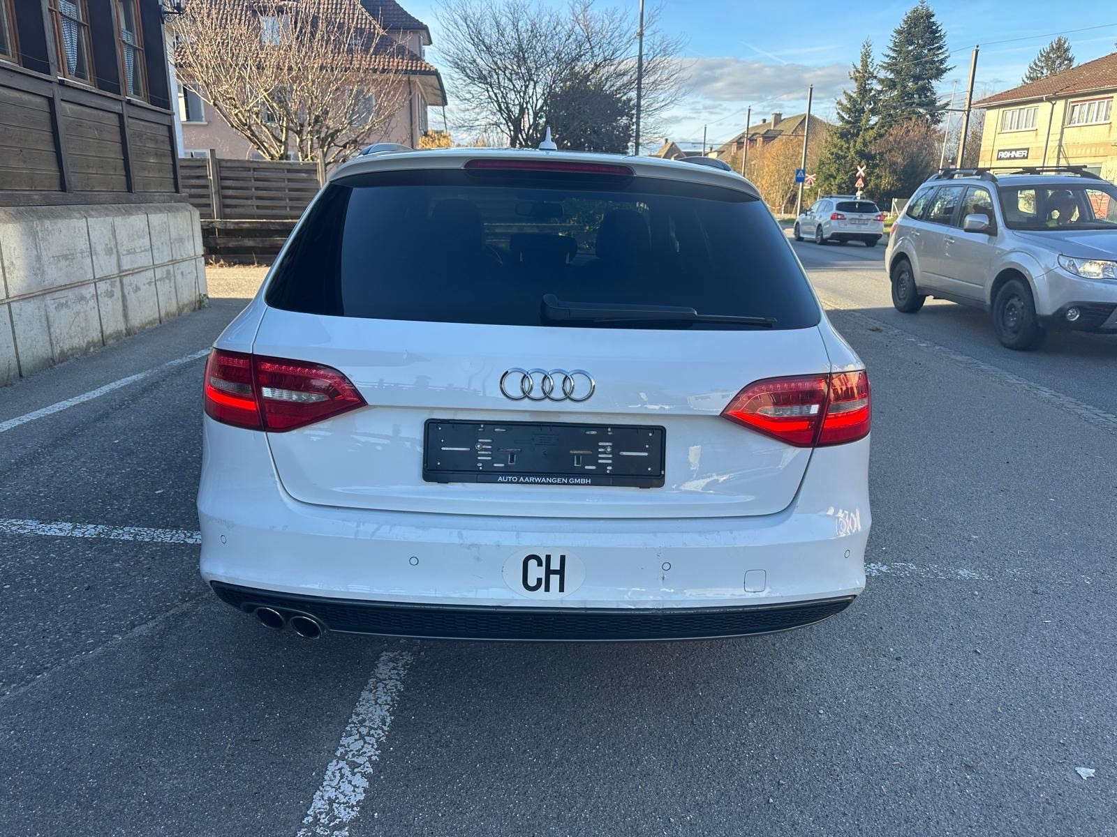 AUDI A4 Avant 3.0 TDI S- Line quattro s-tronic-image-4