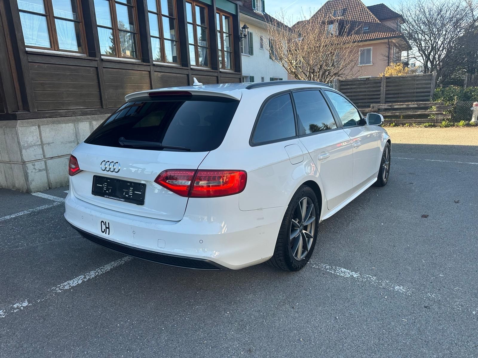 AUDI A4 Avant 3.0 TDI S- Line quattro s-tronic-image-2