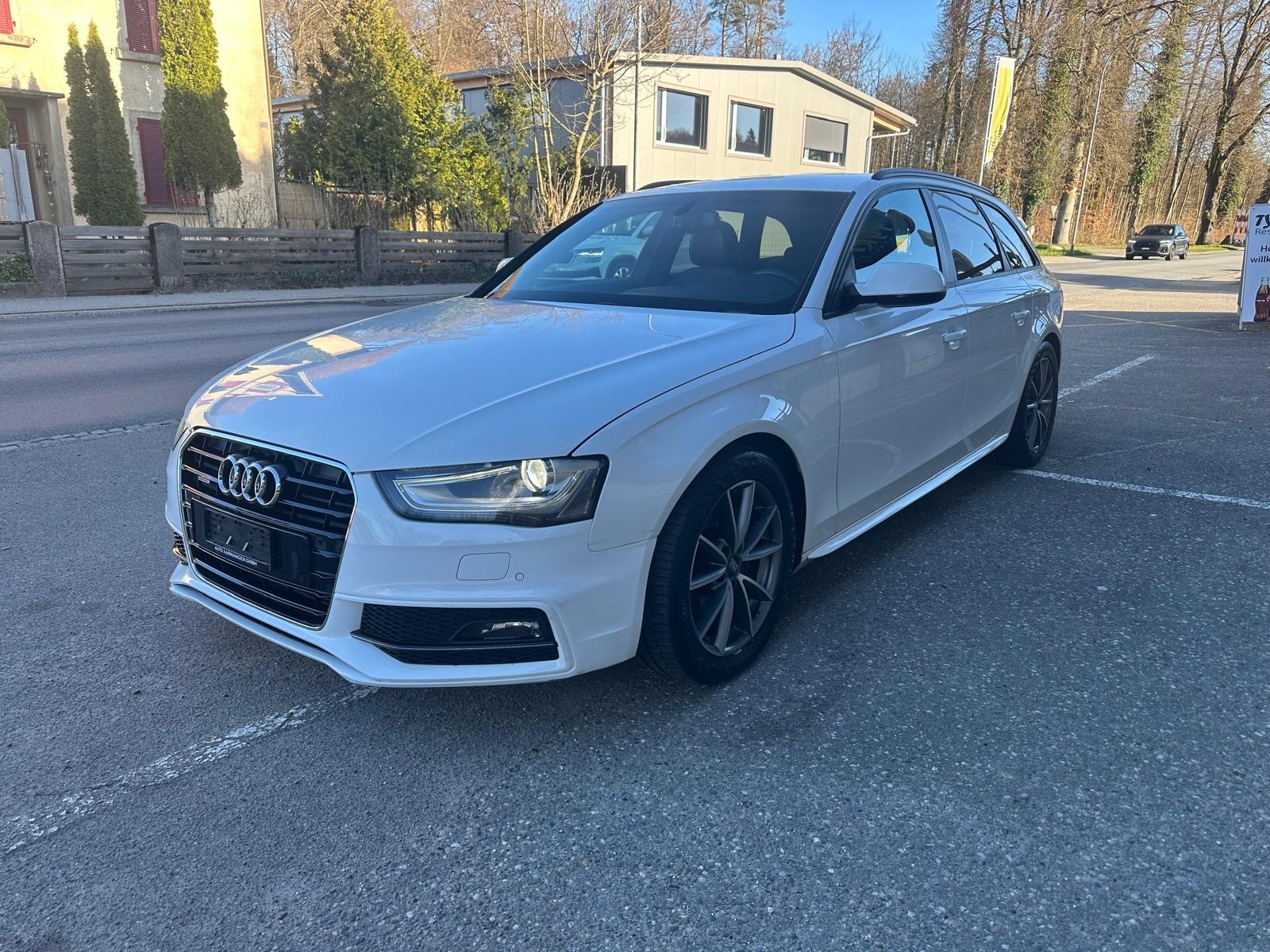 AUDI A4 Avant 3.0 TDI S- Line quattro s-tronic-image-1