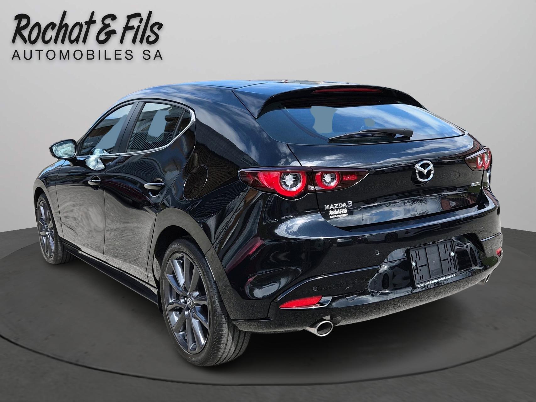 MAZDA 3 Hatchback SKYACTIV-G M Hybrid 150 Ambition Plus Automat-image-2