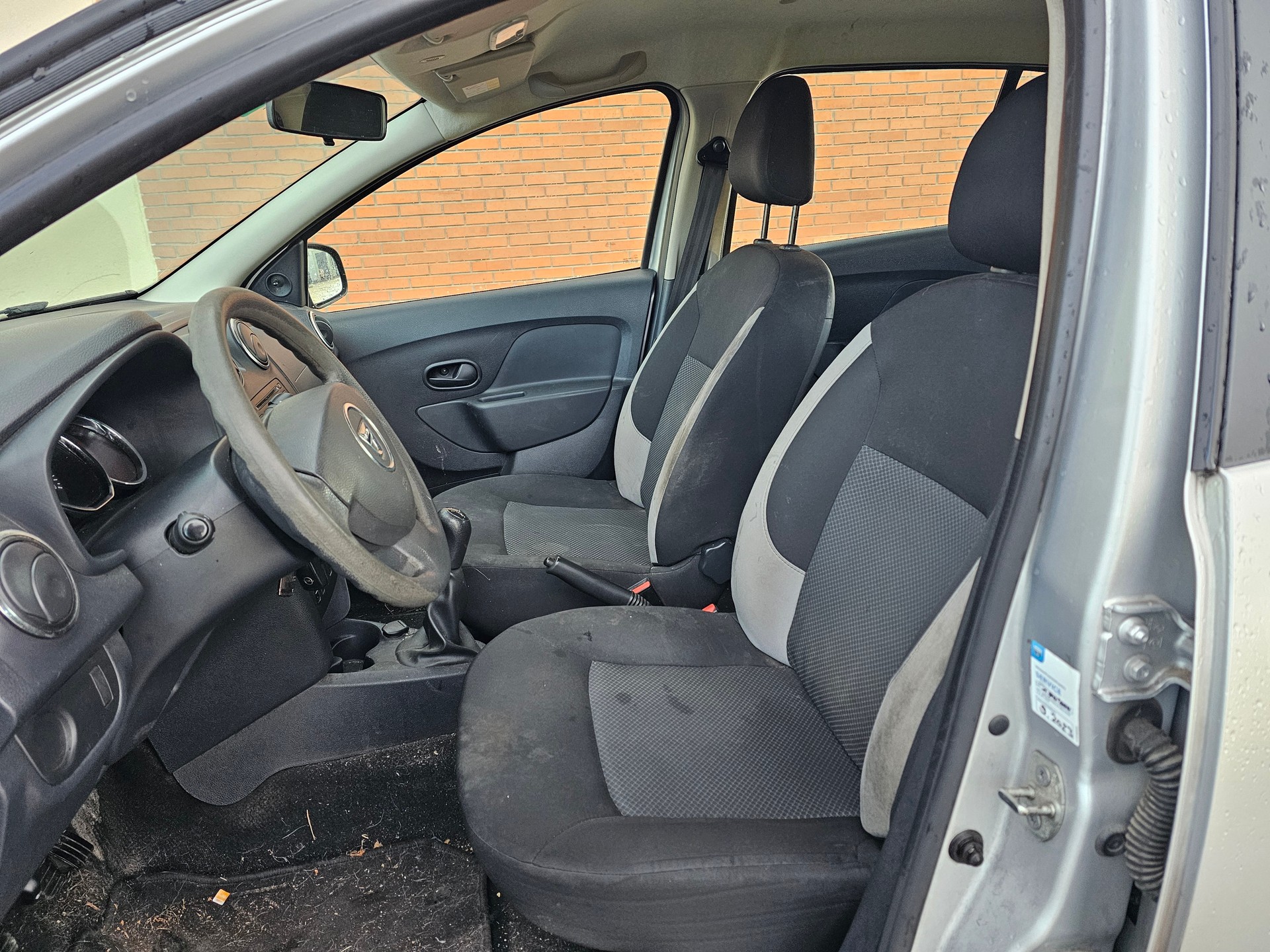 DACIA Sandero 1.2 Essential-image-9