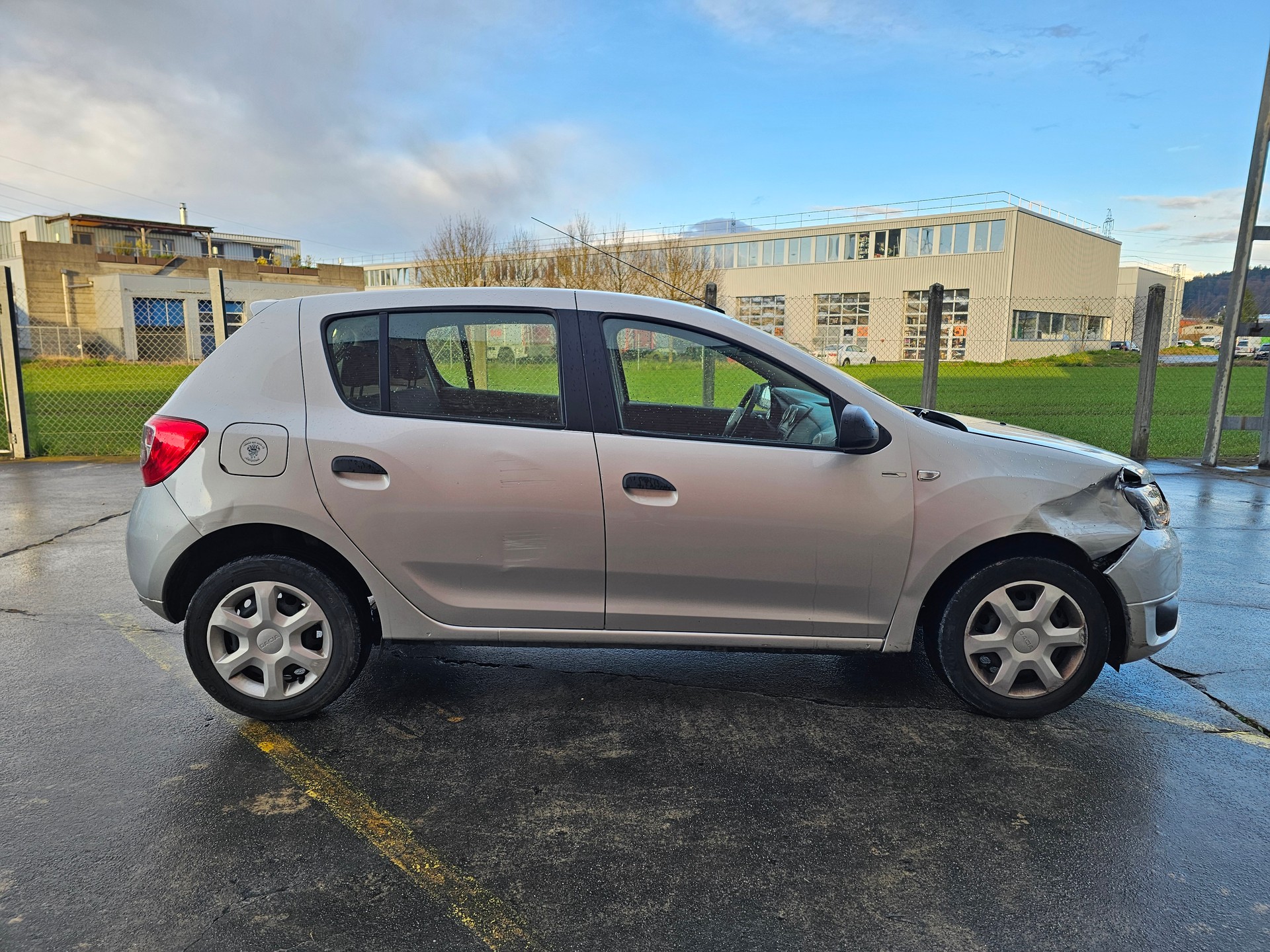 DACIA Sandero 1.2 Essential-image-5