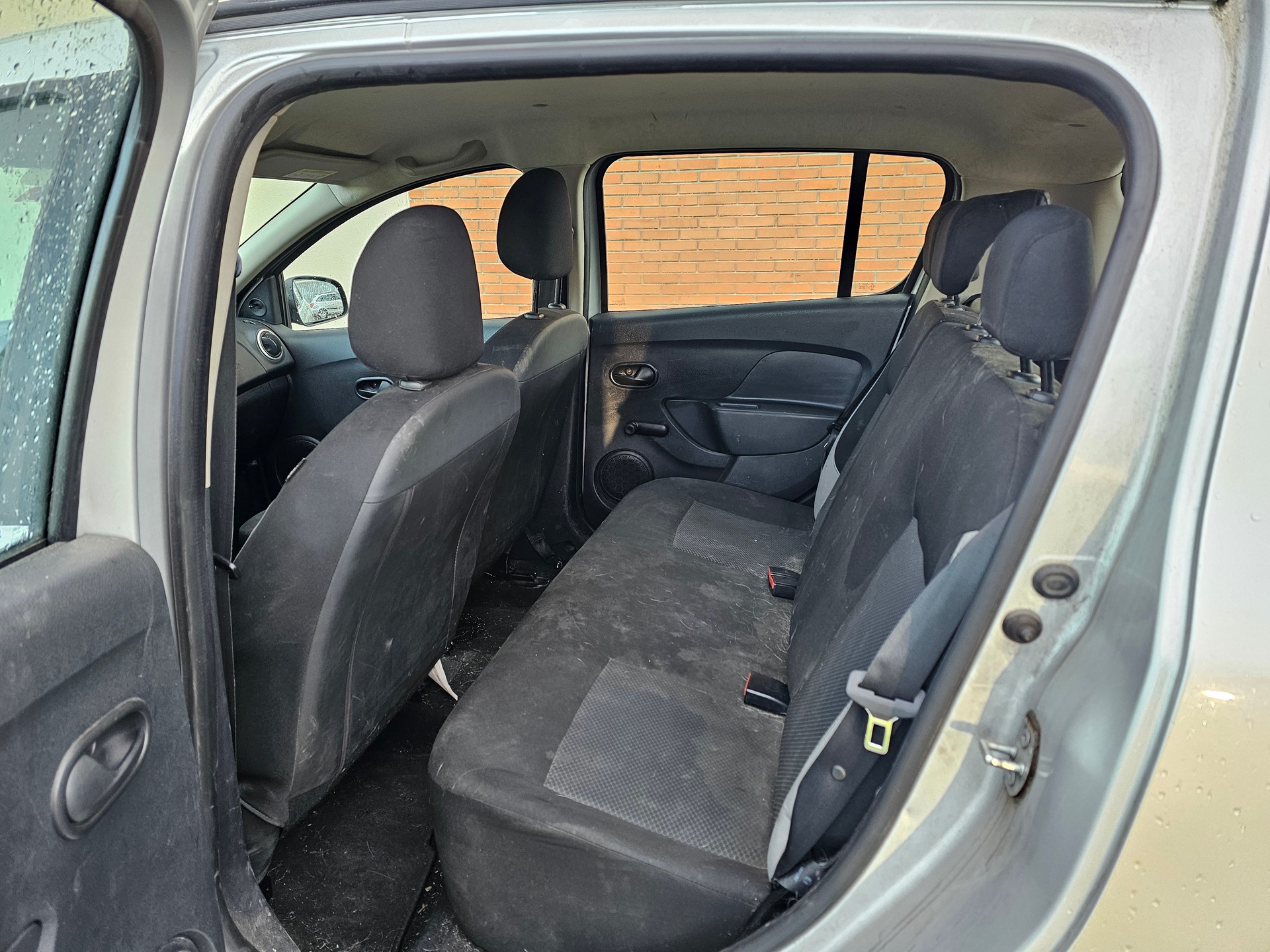 DACIA Sandero 1.2 Essential-image-11