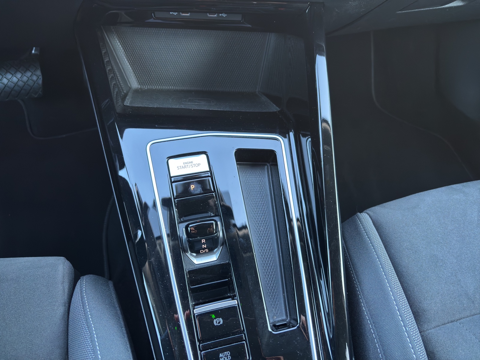 VW Golf 1.5 eTSI mHEV ACT Style DSG mit ergoActive-Sitz elektr. & Memory-image-15