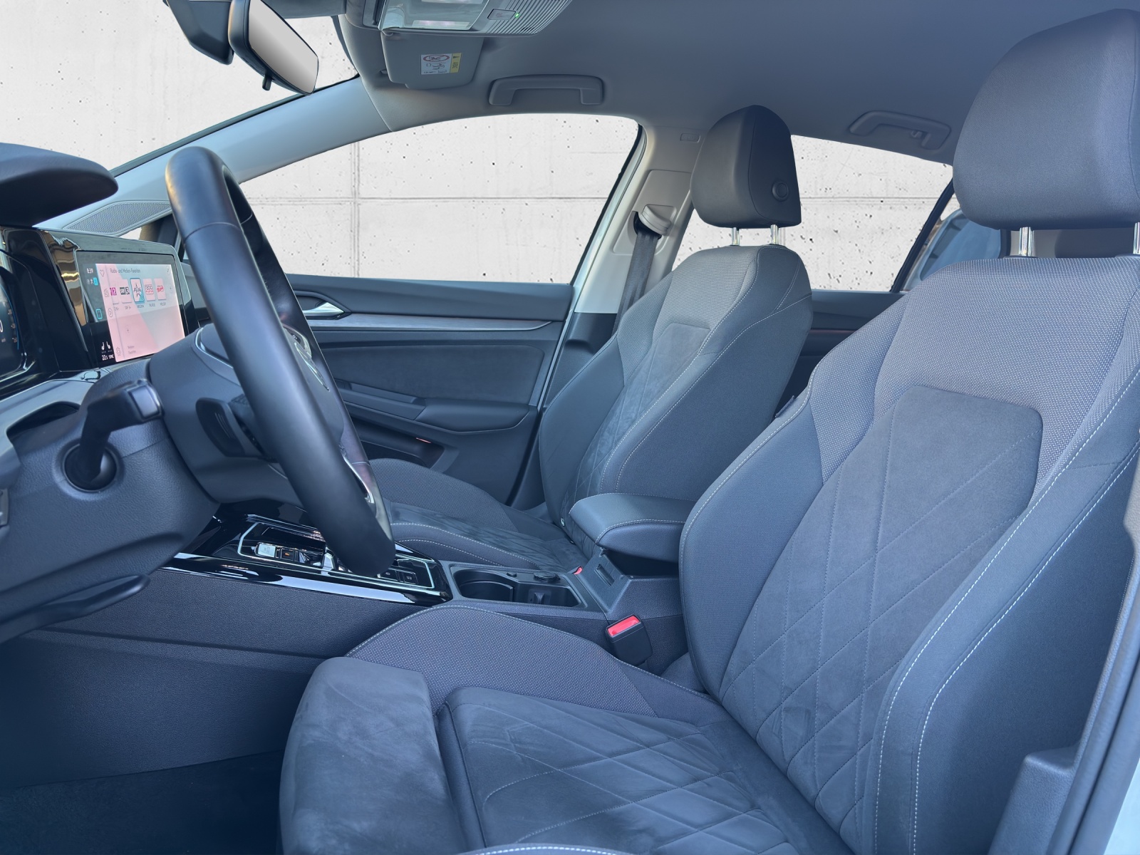 VW Golf 1.5 eTSI mHEV ACT Style DSG mit ergoActive-Sitz elektr. & Memory-image-8
