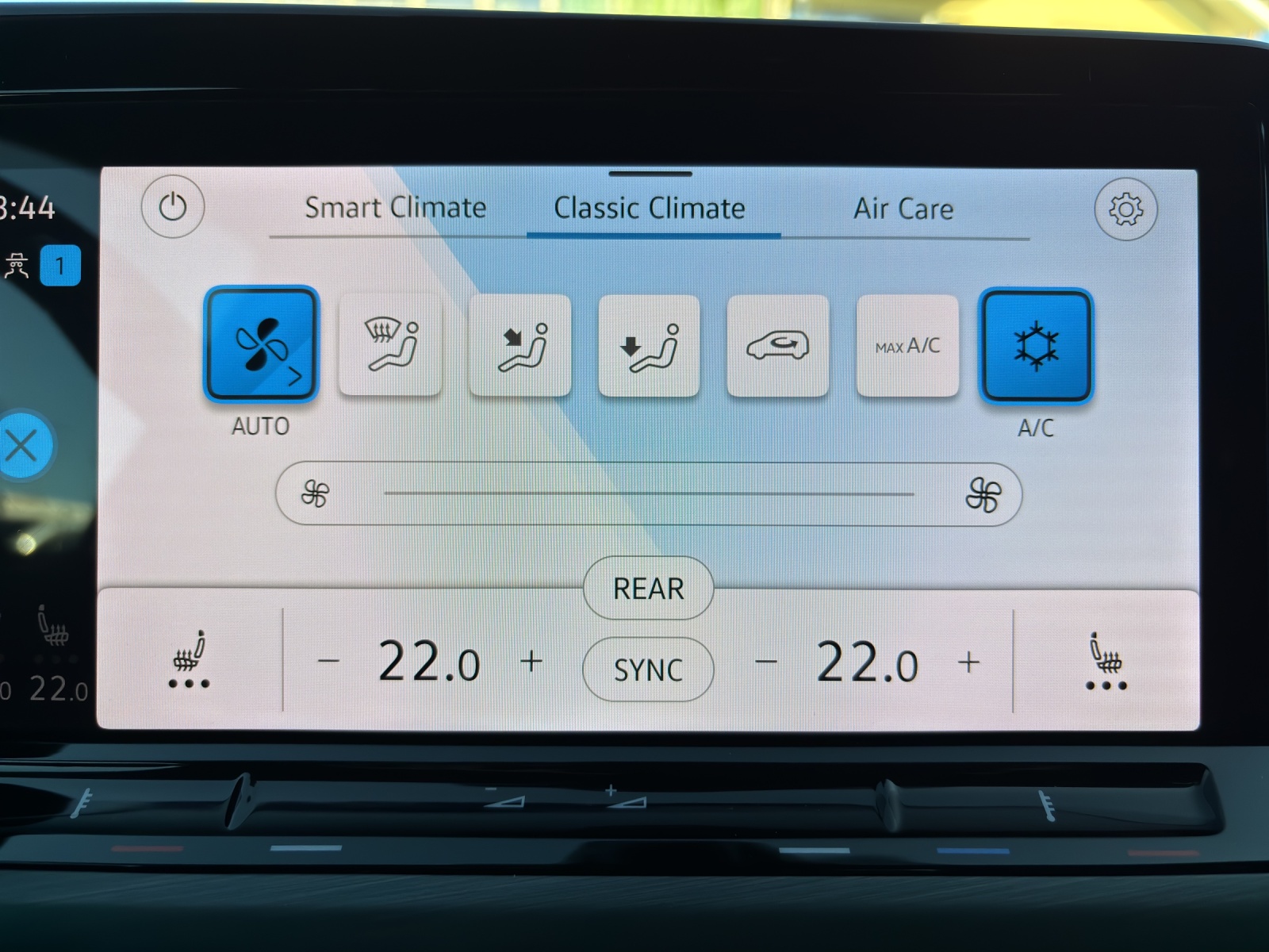 VW Golf 1.5 eTSI mHEV ACT Style DSG mit ergoActive-Sitz elektr. & Memory-image-29