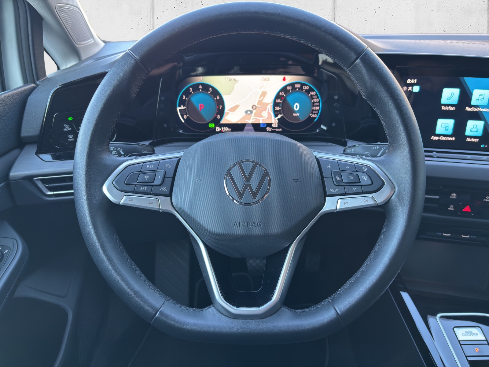 VW Golf 1.5 eTSI mHEV ACT Style DSG mit ergoActive-Sitz elektr. & Memory-image-13