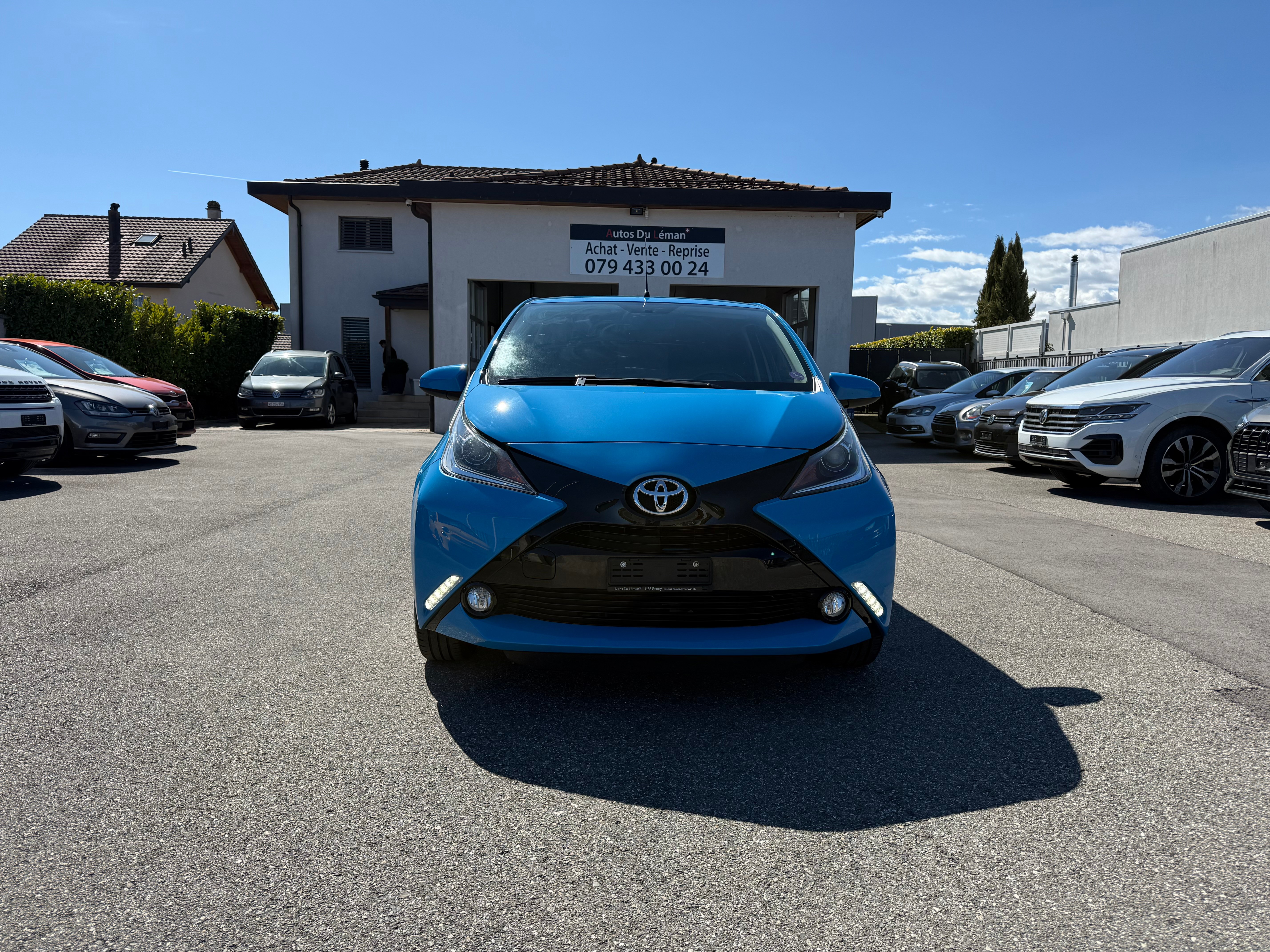 Car photo
