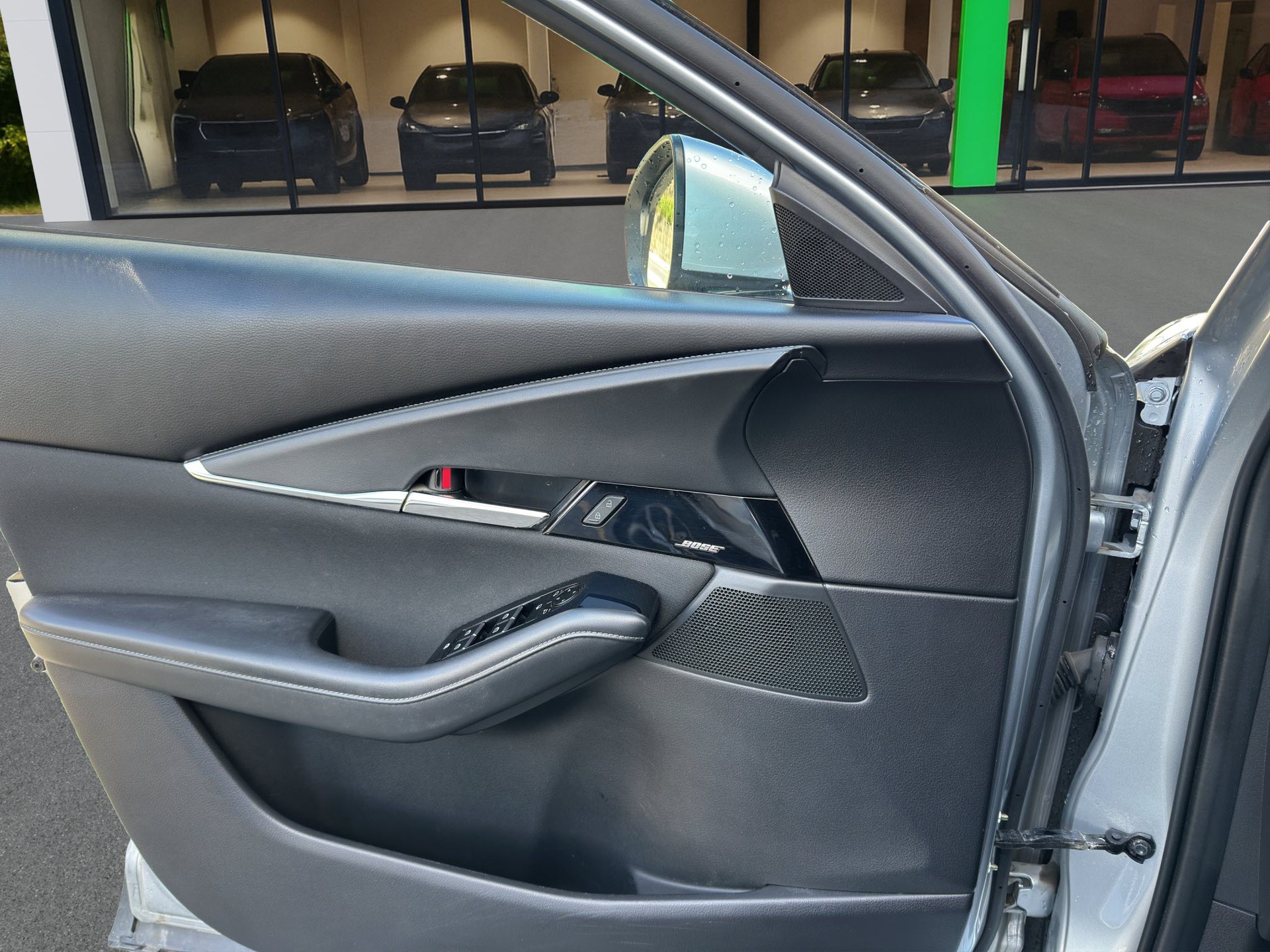 MAZDA CX-30 SKYACTIV-X 186 M Hybrid AWD Revolution Automat-image-11