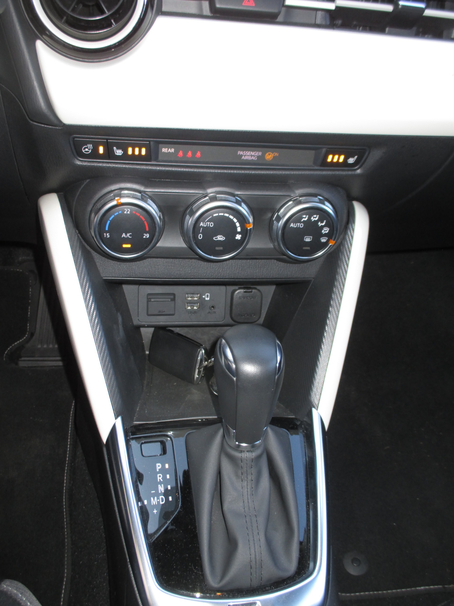 MAZDA 2 SKYACTIV-G 90 Exclusive-Line Automat-image-9