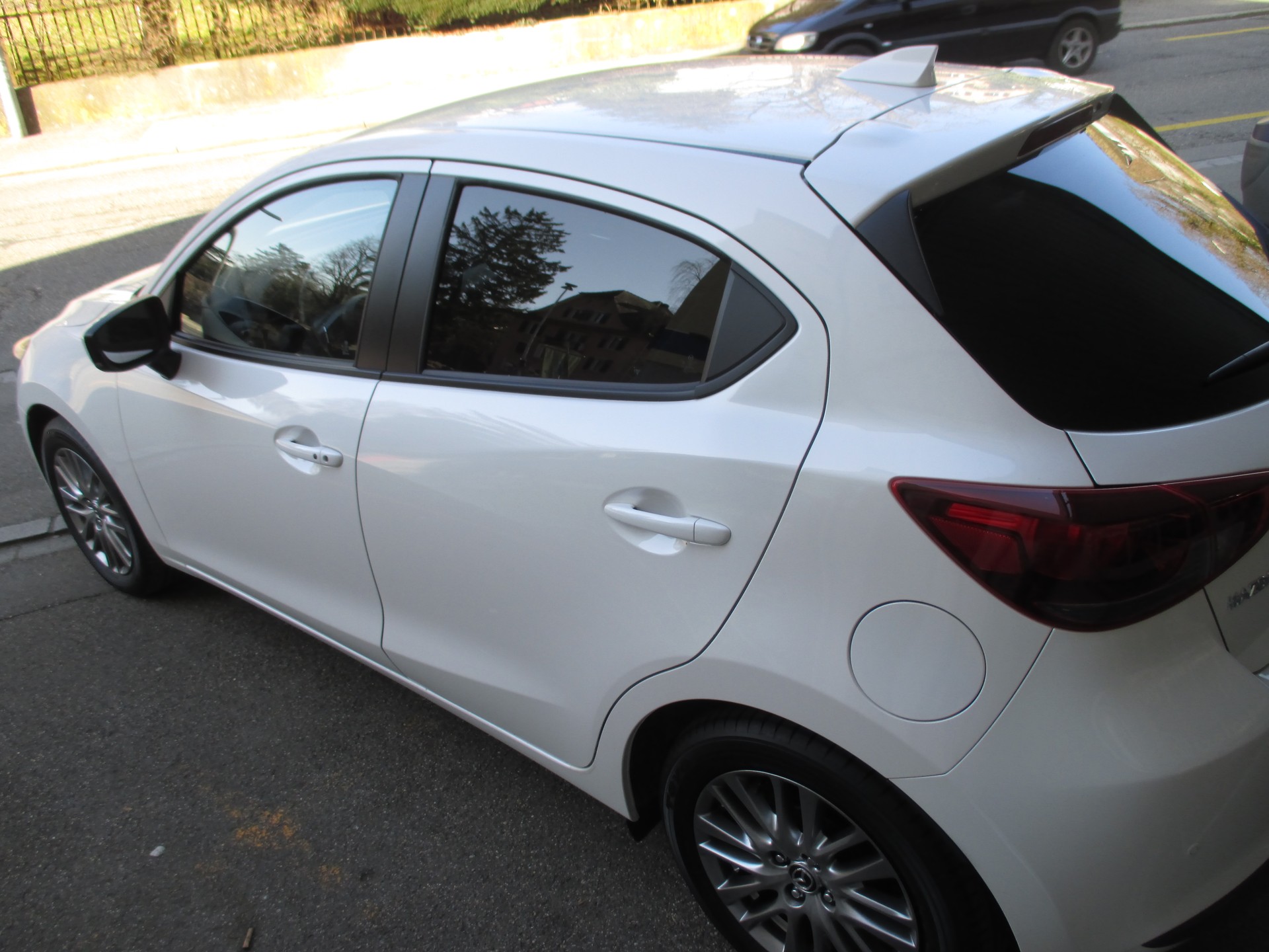 MAZDA 2 SKYACTIV-G 90 Exclusive-Line Automat-image-3