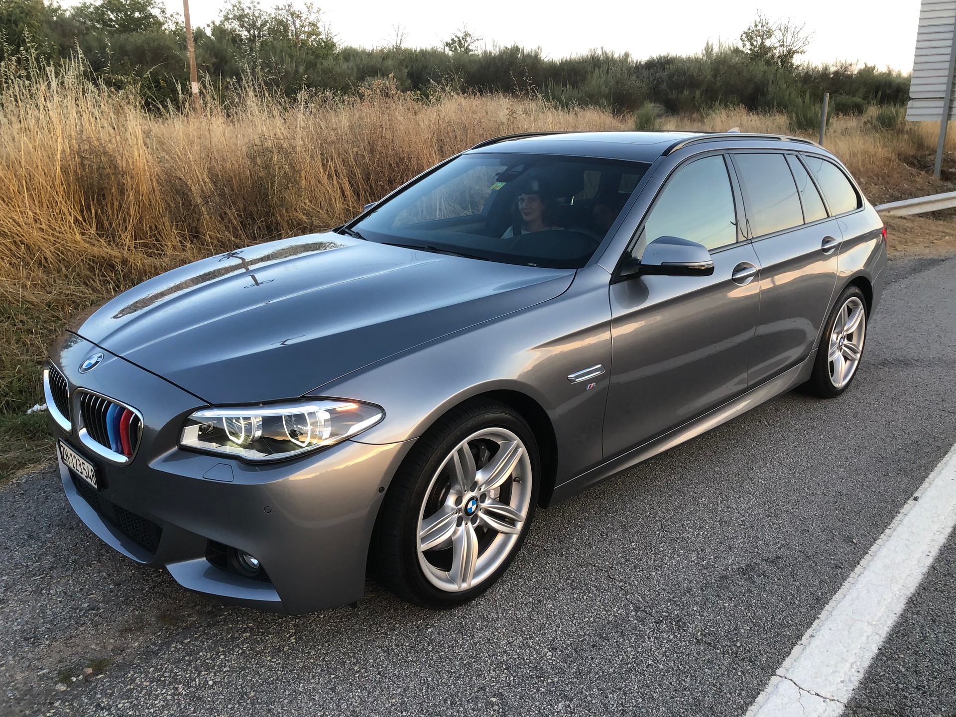 BMW 535d Touring xDrive Luxury Line Steptronic-image-0