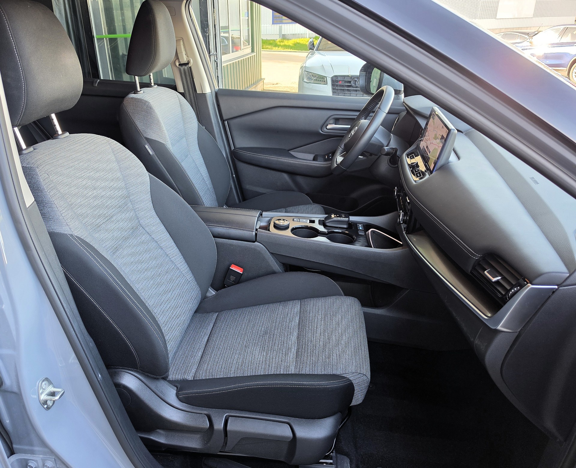 NISSAN X-Trail 1.5 VC-T N-Connecta e-4orce 4WD 7 Plätzer-image-6