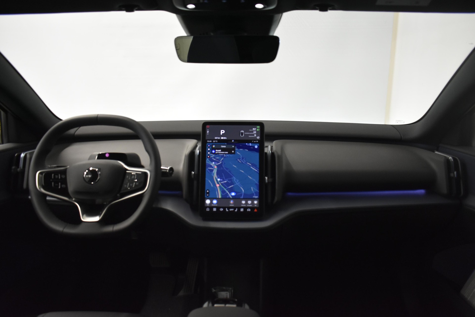 VOLVO EX30 CC E60 Twin Performance AWD-image-10