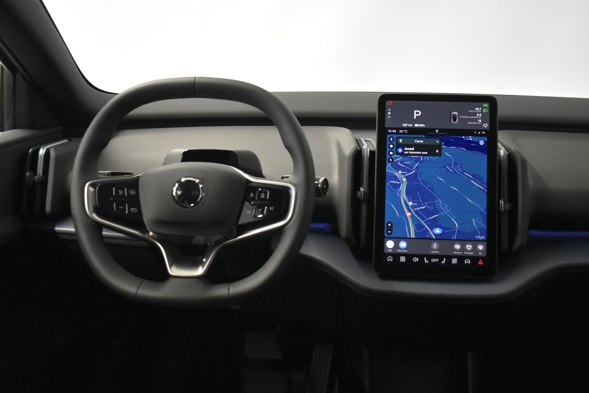 VOLVO EX30 CC E60 Twin Performance AWD-image-11