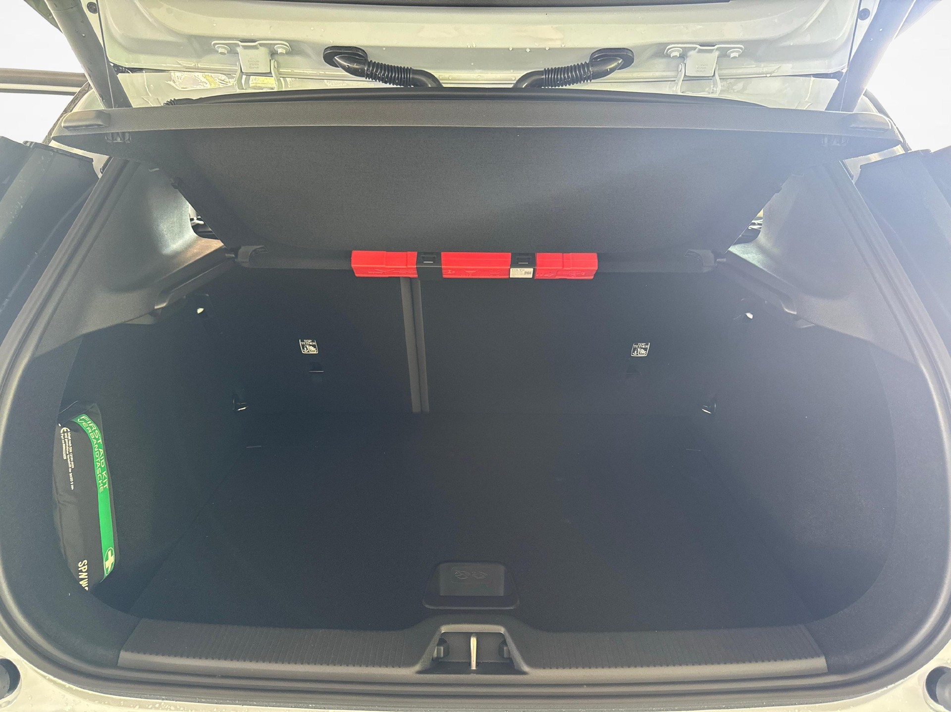 VOLVO EX30 CC E60 Twin Performance AWD-image-14