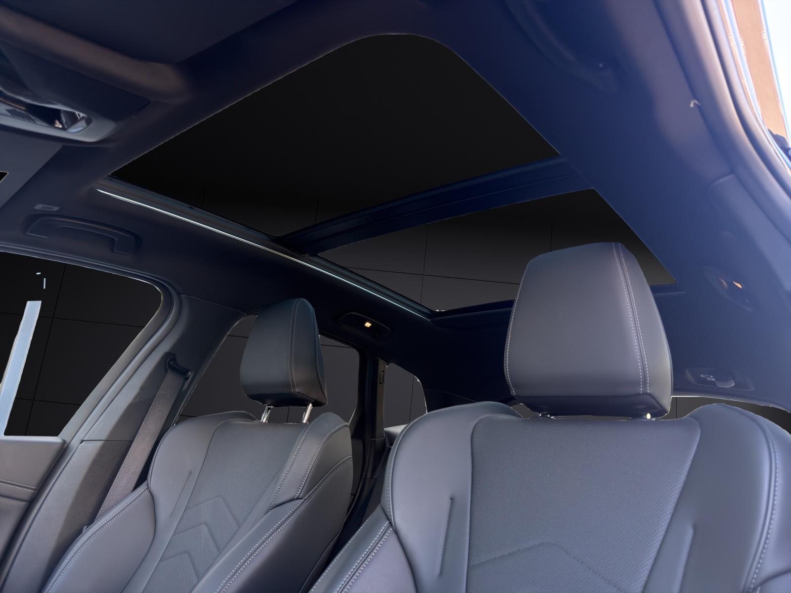 BMW 223i xDrive SDKG Active Tourer-image-15