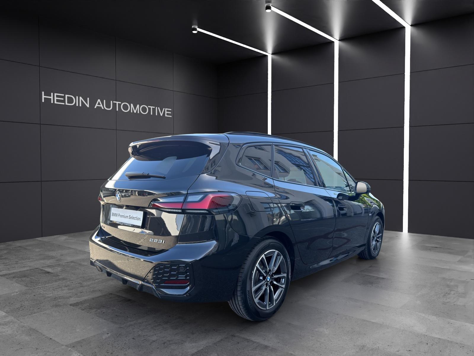 BMW 223i xDrive SDKG Active Tourer-image-5