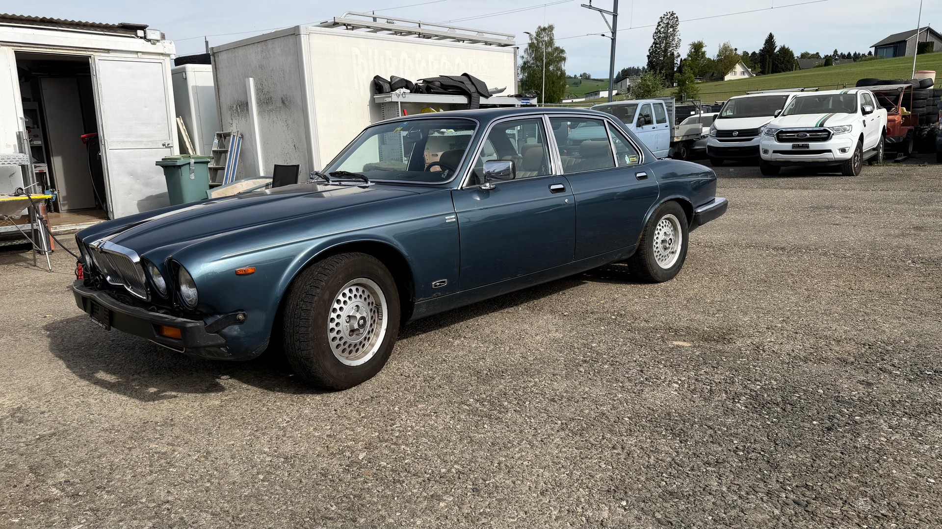 JAGUAR XJ6 4.2 Sovereign-image-0