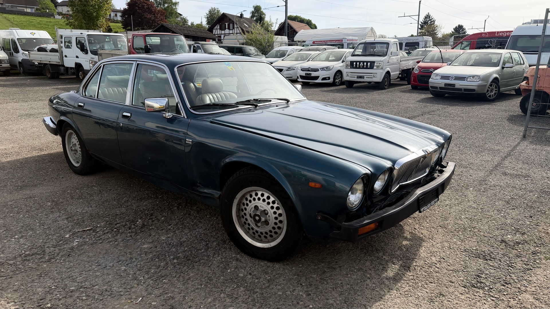 JAGUAR XJ6 4.2 Sovereign-image-3