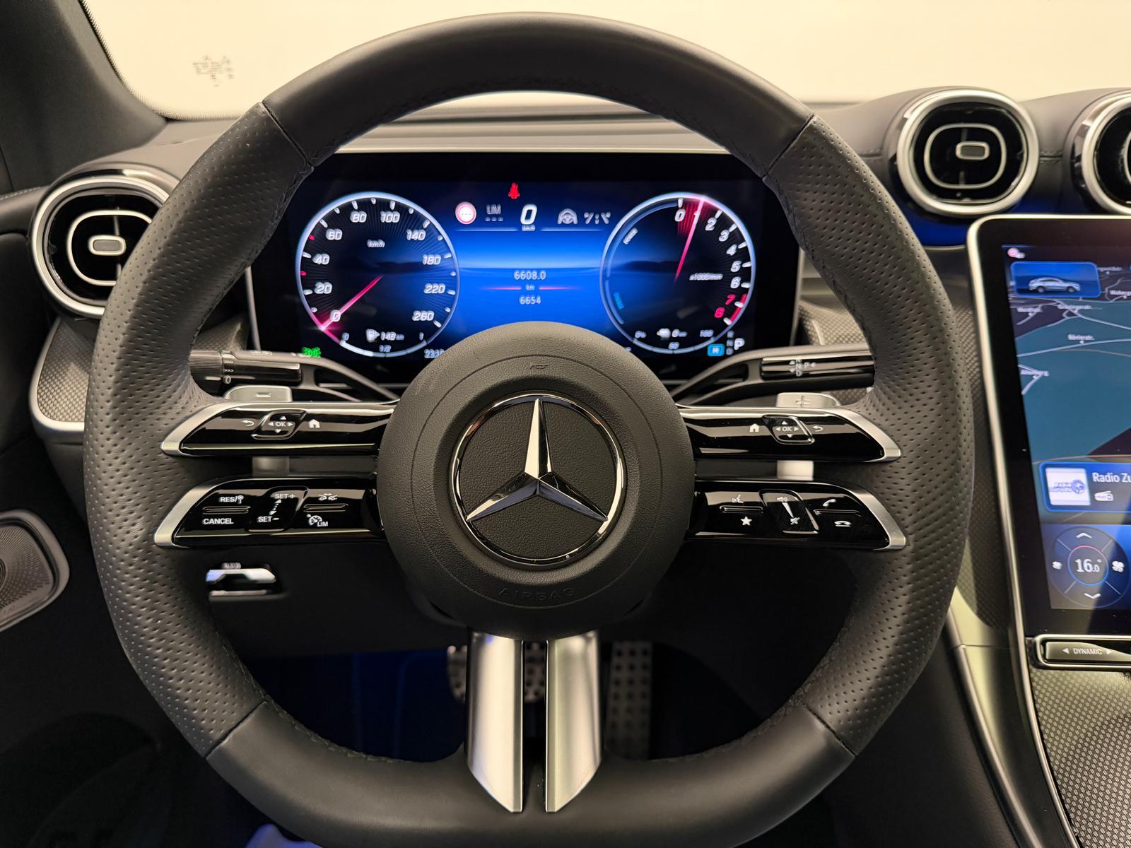 MERCEDES-BENZ GLC 400 e AMG Line 4matic Coupé-image-21