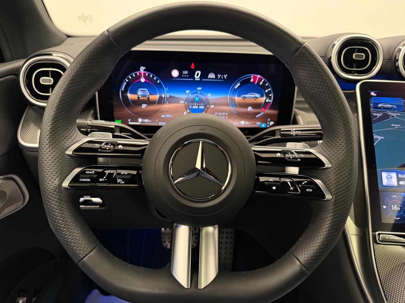 MERCEDES-BENZ GLC 400 e AMG Line 4matic Coupé-image-18