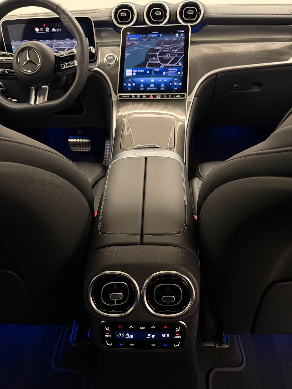 MERCEDES-BENZ GLC 400 e AMG Line 4matic Coupé-image-12